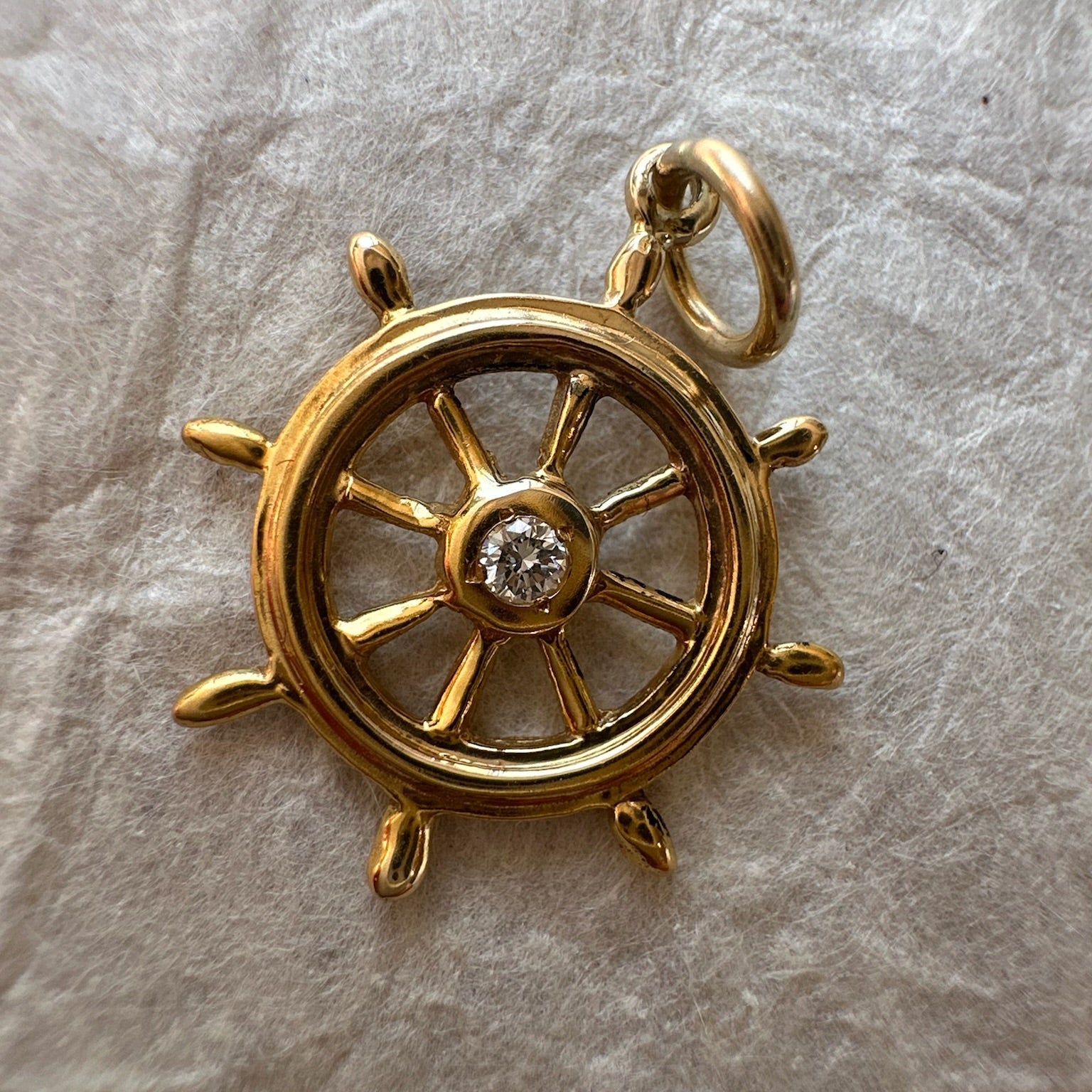Nautical Sailor Wheel With Diamond