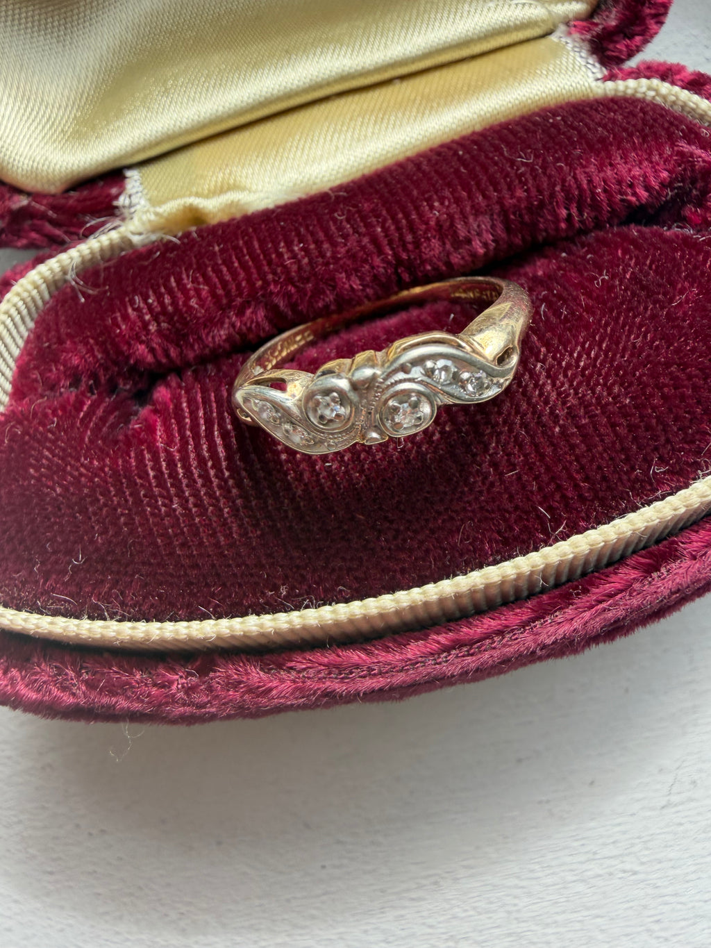 two tone swirl band with tiny diamonds