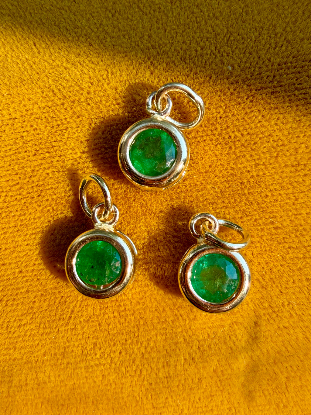 juicy bezel set gum drops