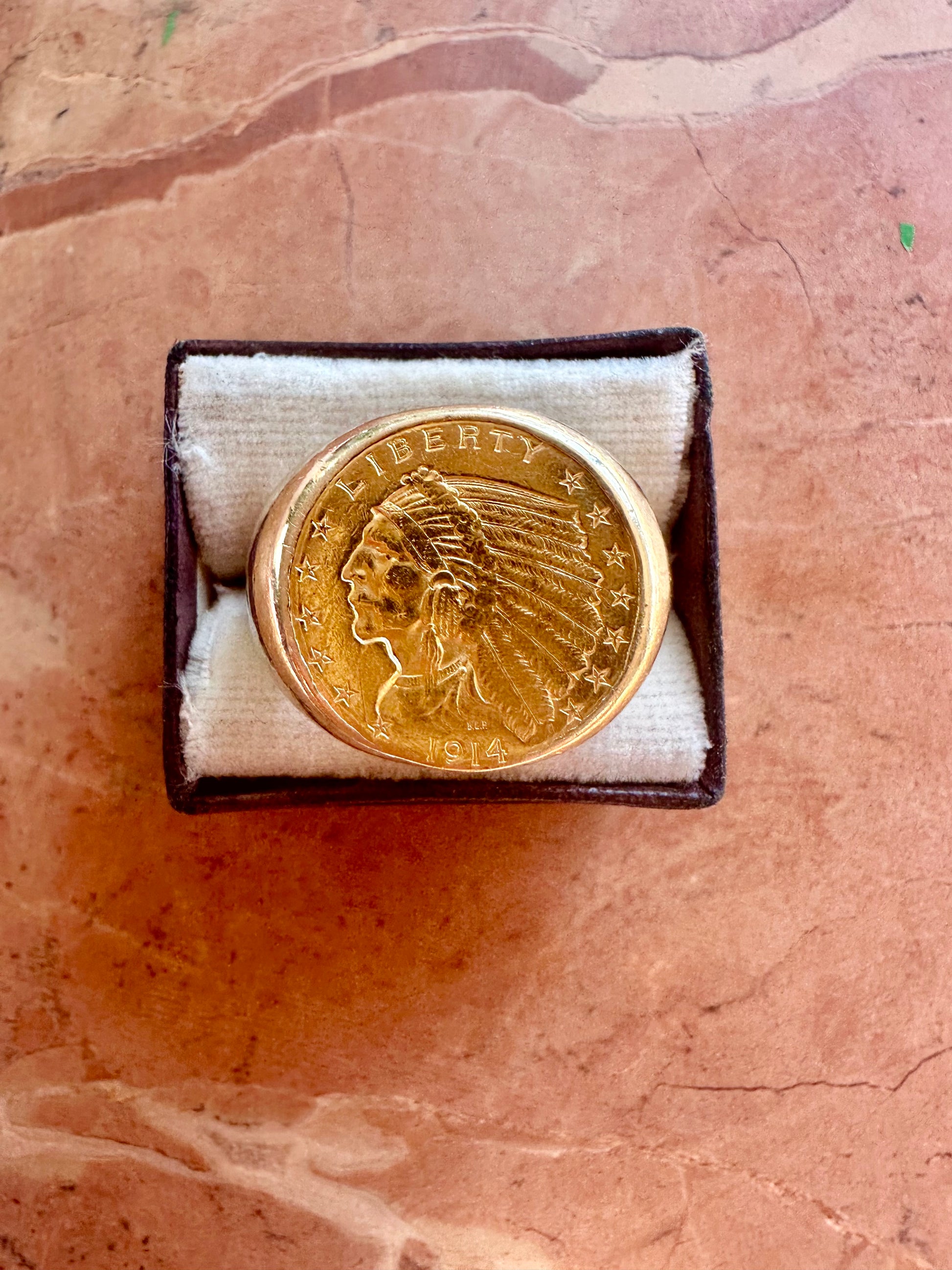 21mm coin ring with a $2.50 Indian Head gold coin