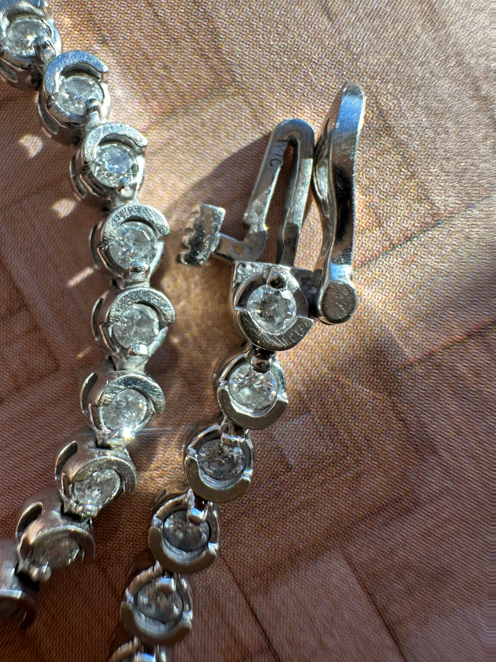 2carat white gold diamond tennis bracelet