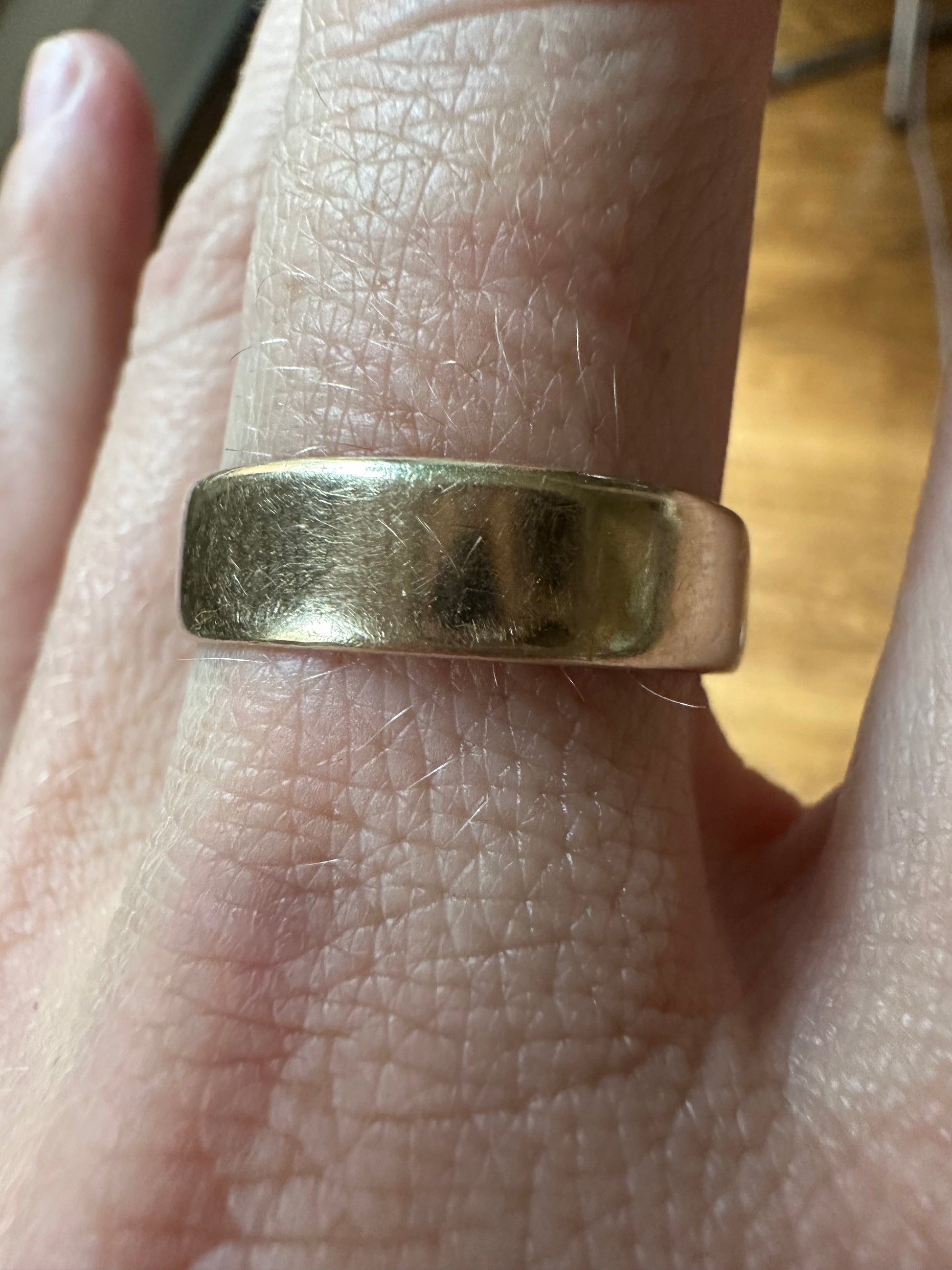 6mm pipecut yellow gold band