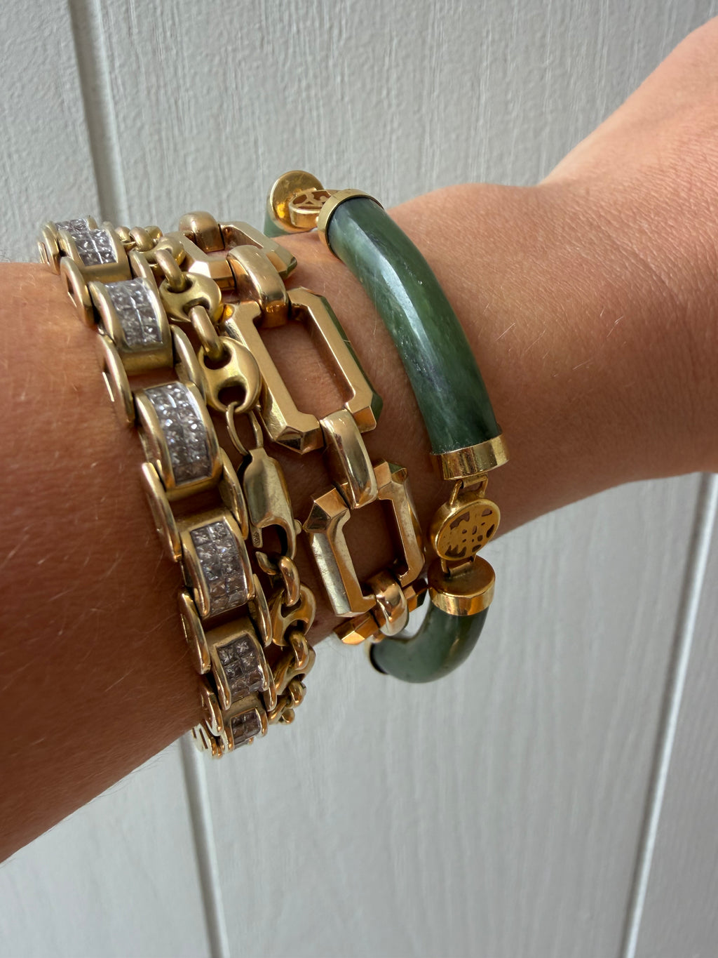 Vintage green jade and 14k gold bracelet