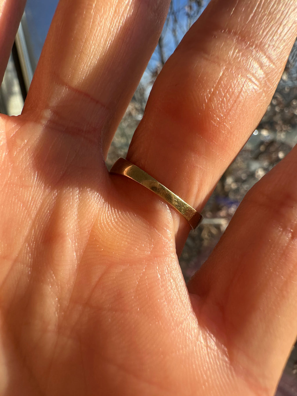 amethyst and diamond ring