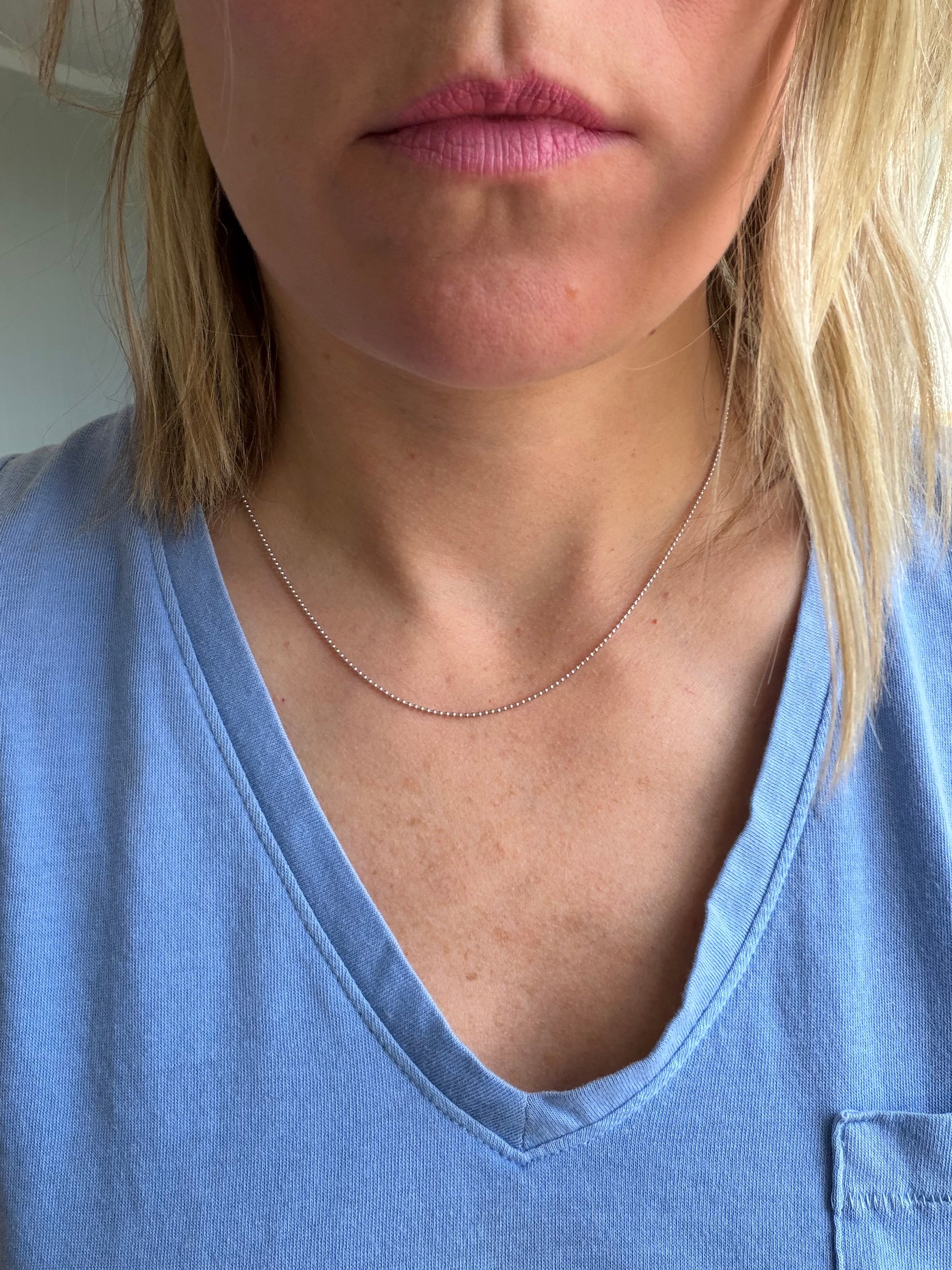 18.25" white gold ball link chain