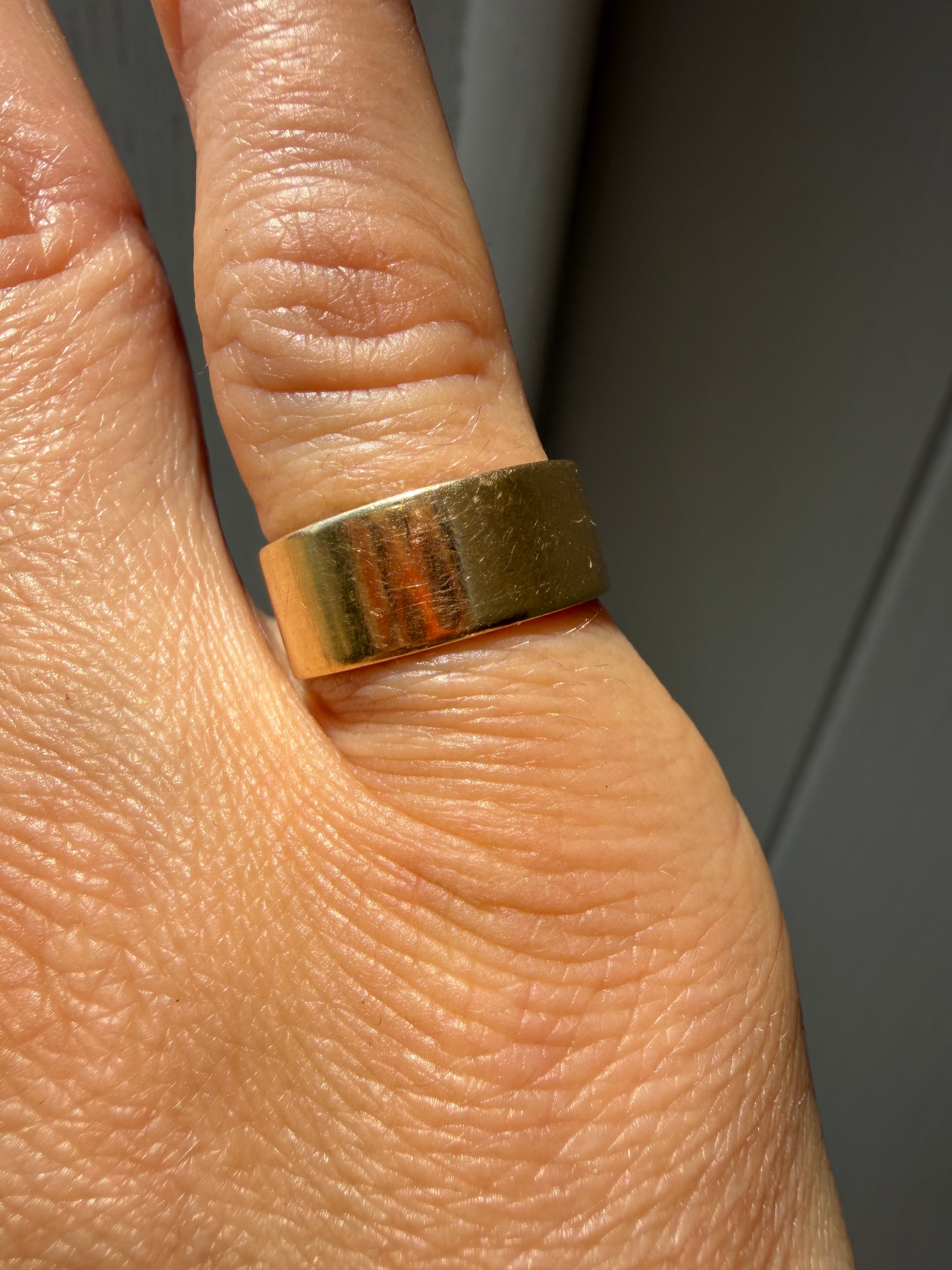 solid pipecut cigar band