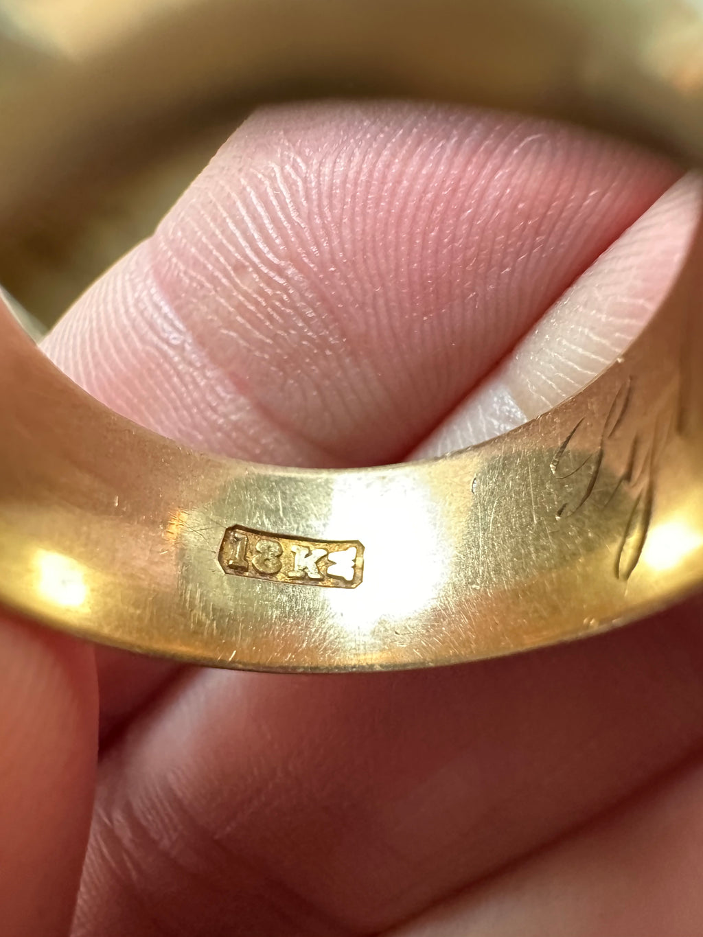 8mm wide 18k antique gold band