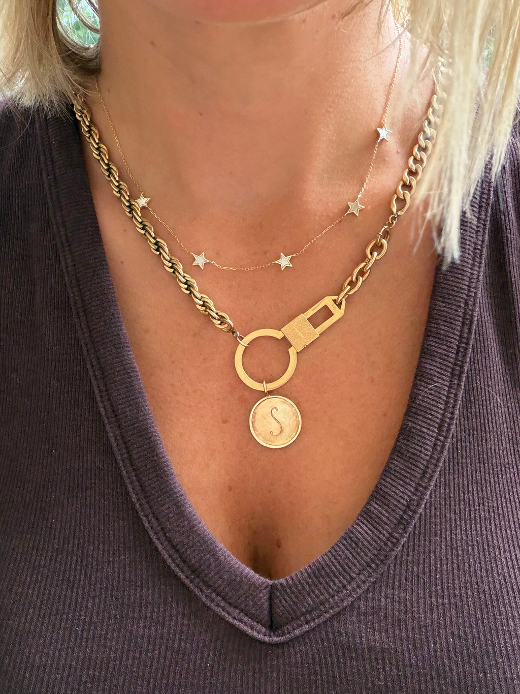 S medallion