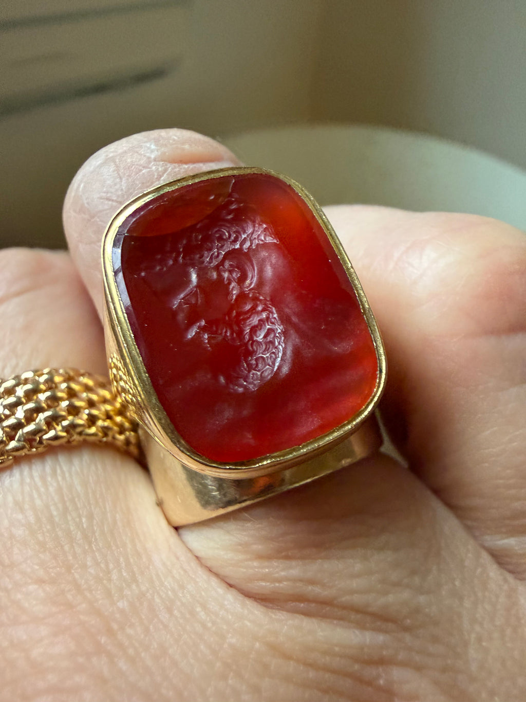 intaglio carnelian set in 18k