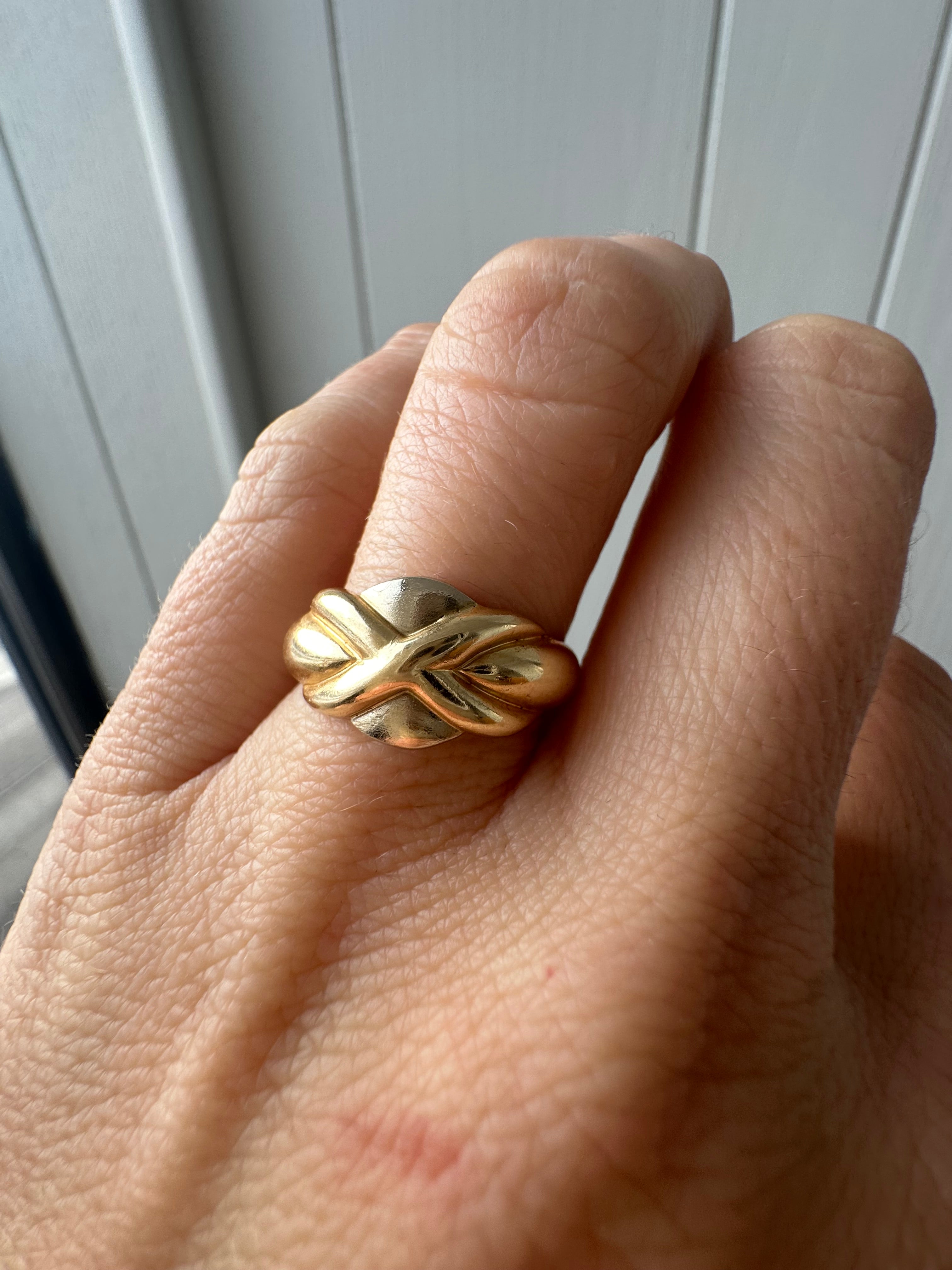 two tone X or knot band