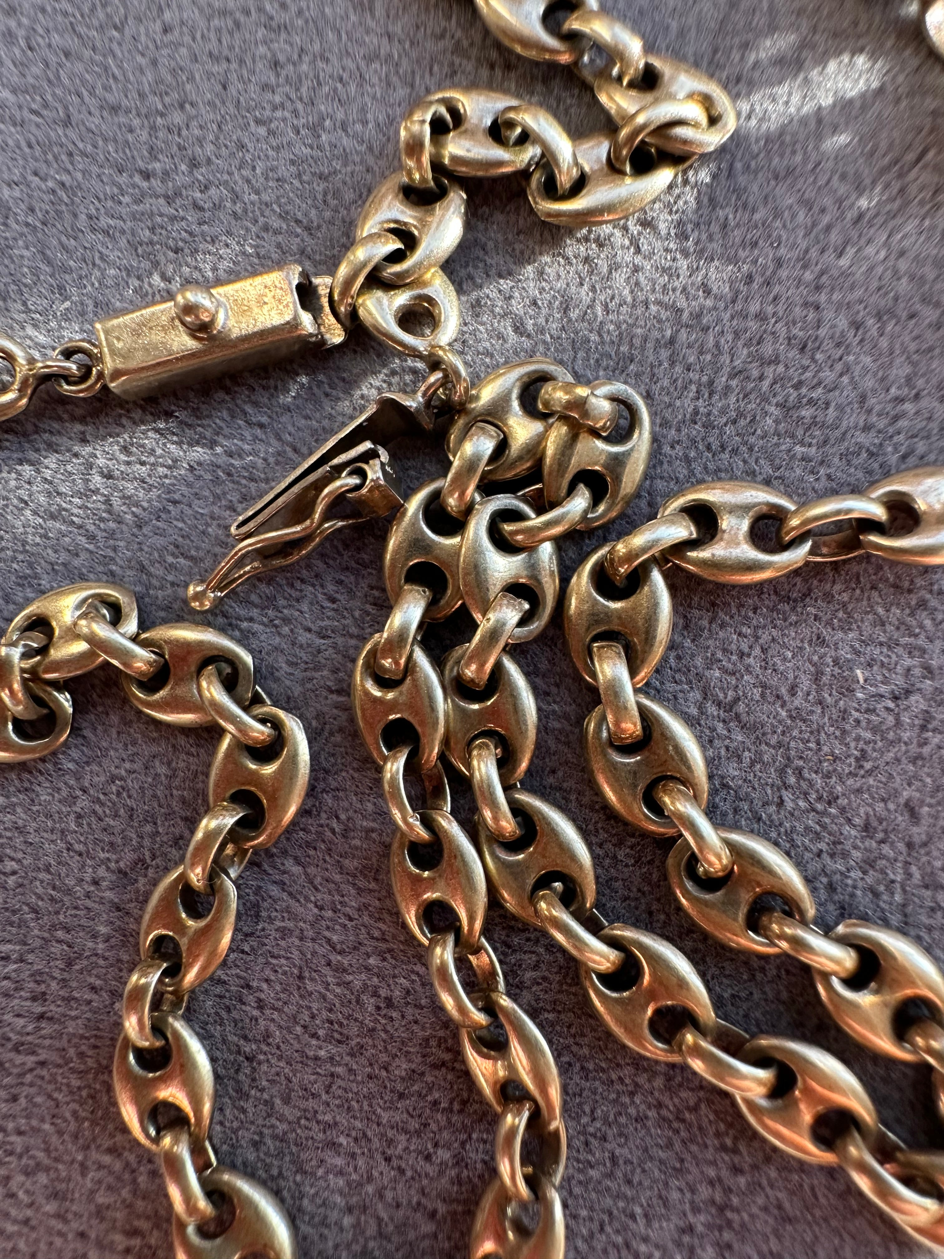 solid gucci link 18” chain