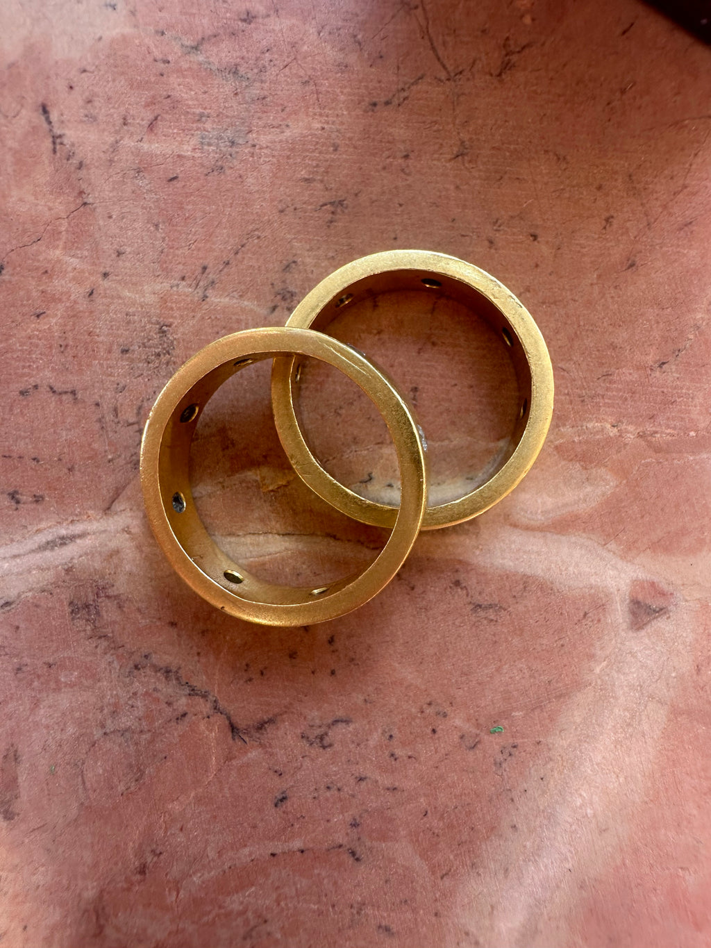 high karat flush diamond bands