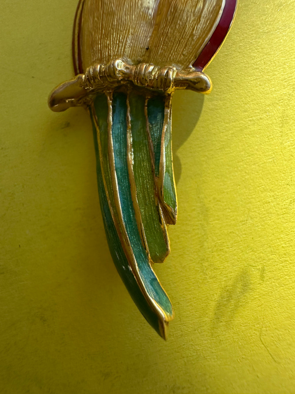 vintage enamel love birds brooch