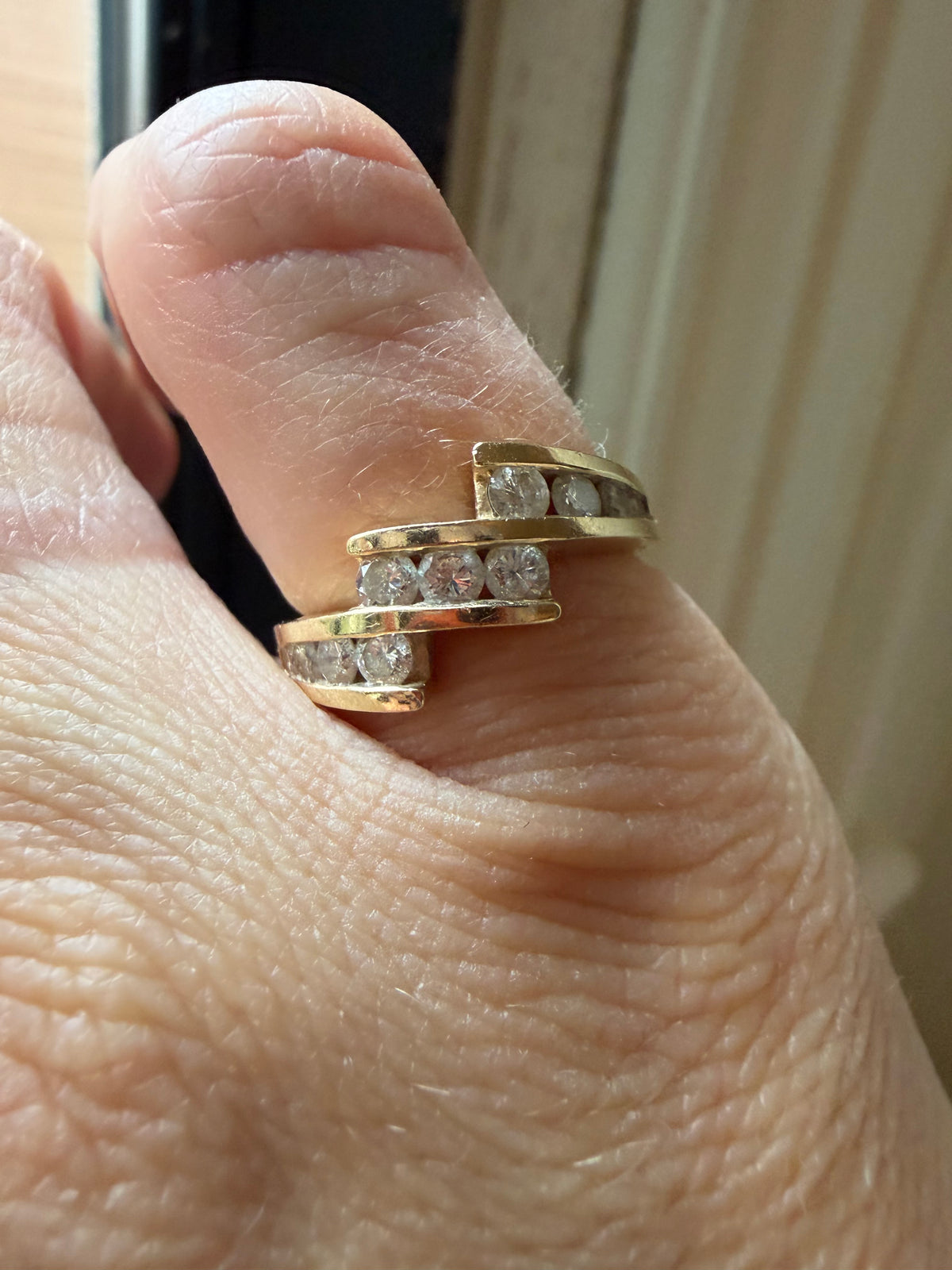 zig zag diamond ring