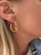 shiny and twist interlocking hoop