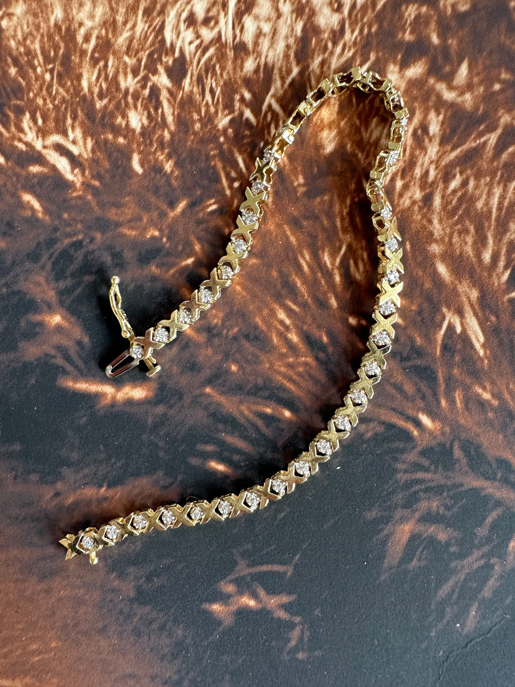 xo diamond tennis bracelet