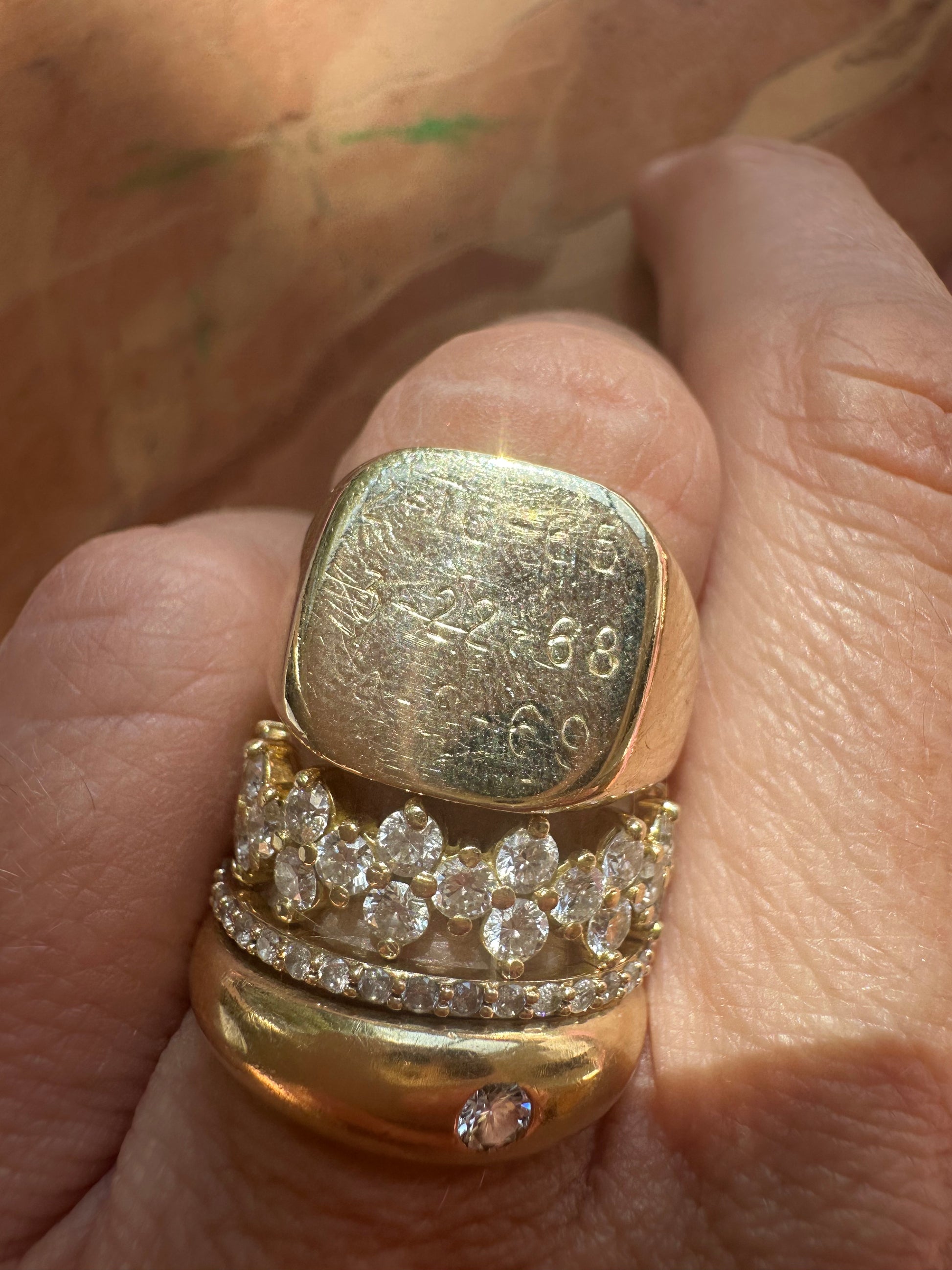 vintage engraved signet ring