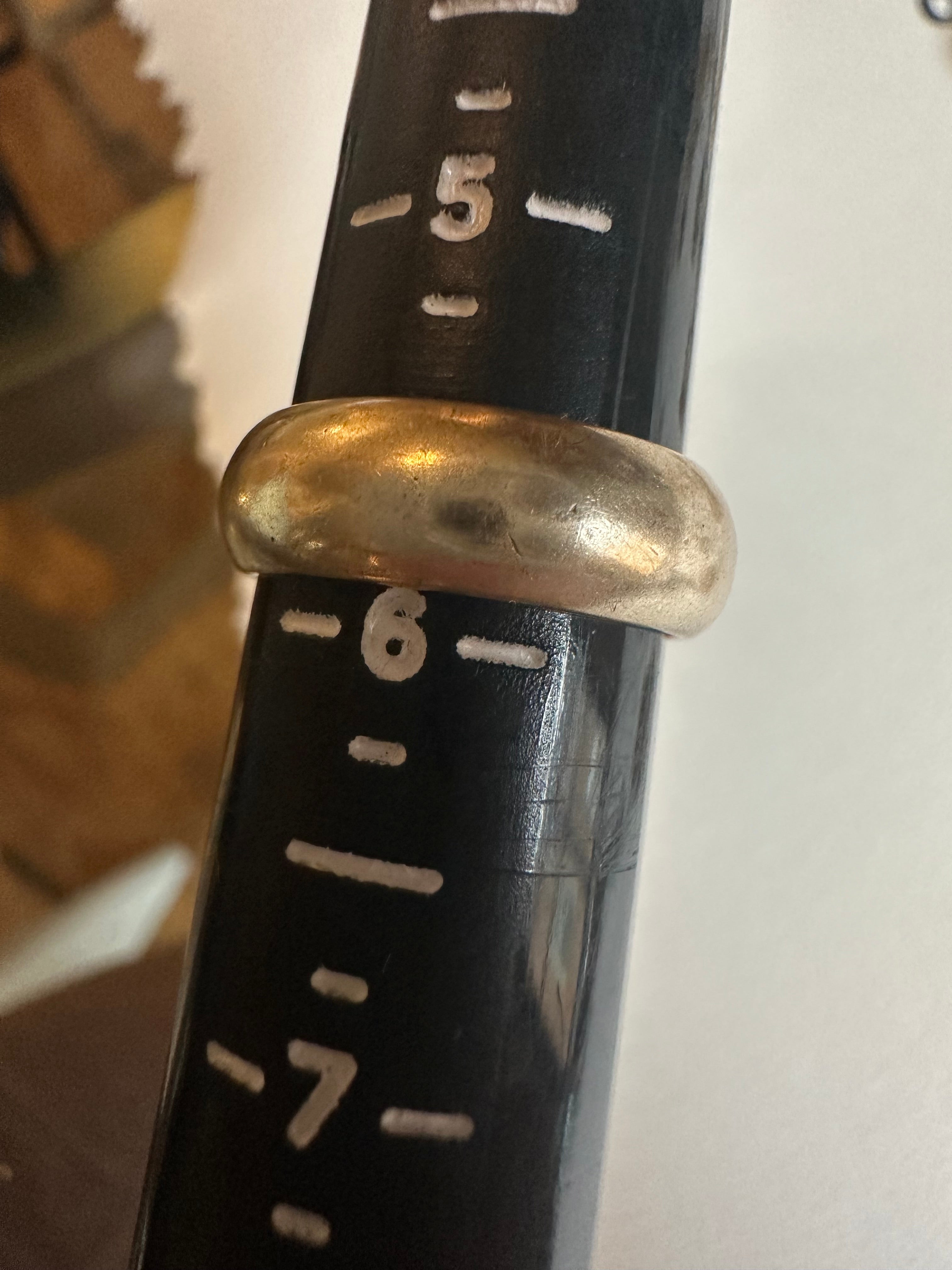 4.5mm plump vintage gold band