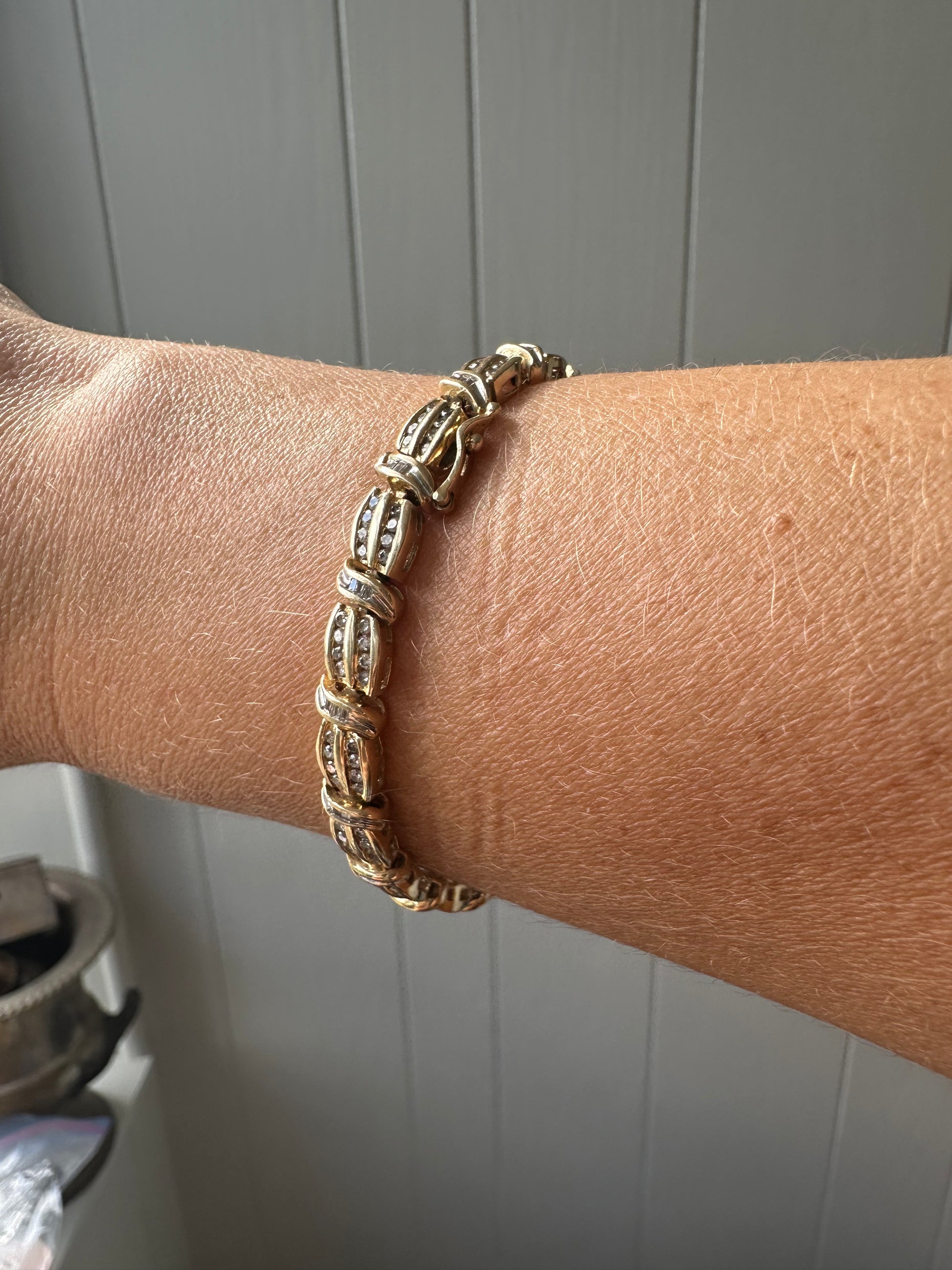 14k gold and 2.04carat diamond tennis bracelet