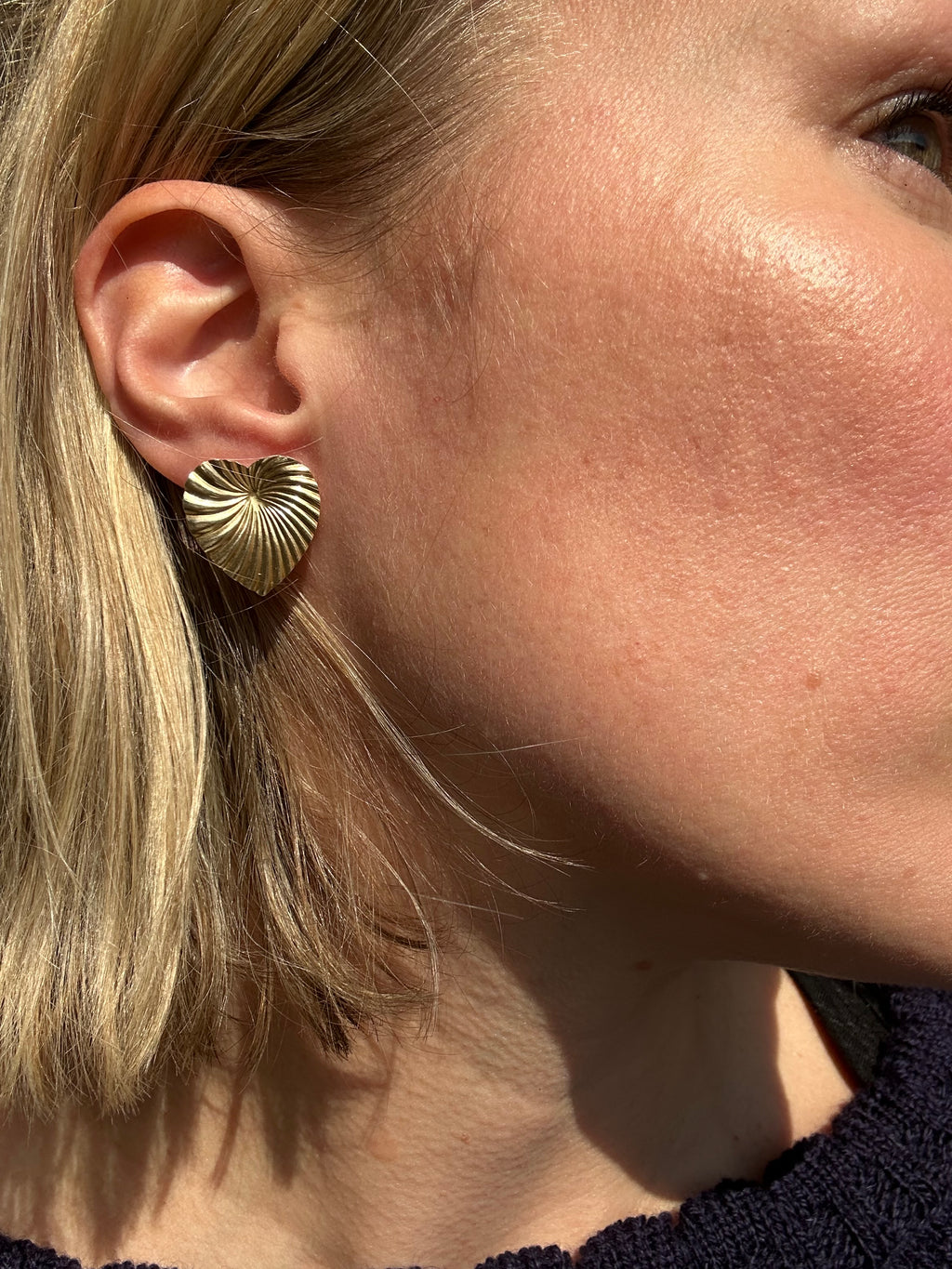 fluted heart earrings