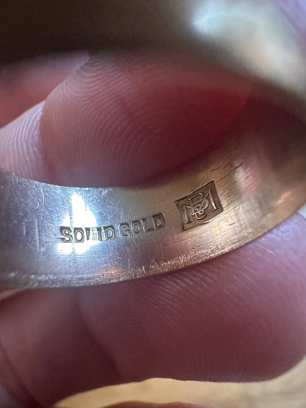 7.5mm rosy wide antique band