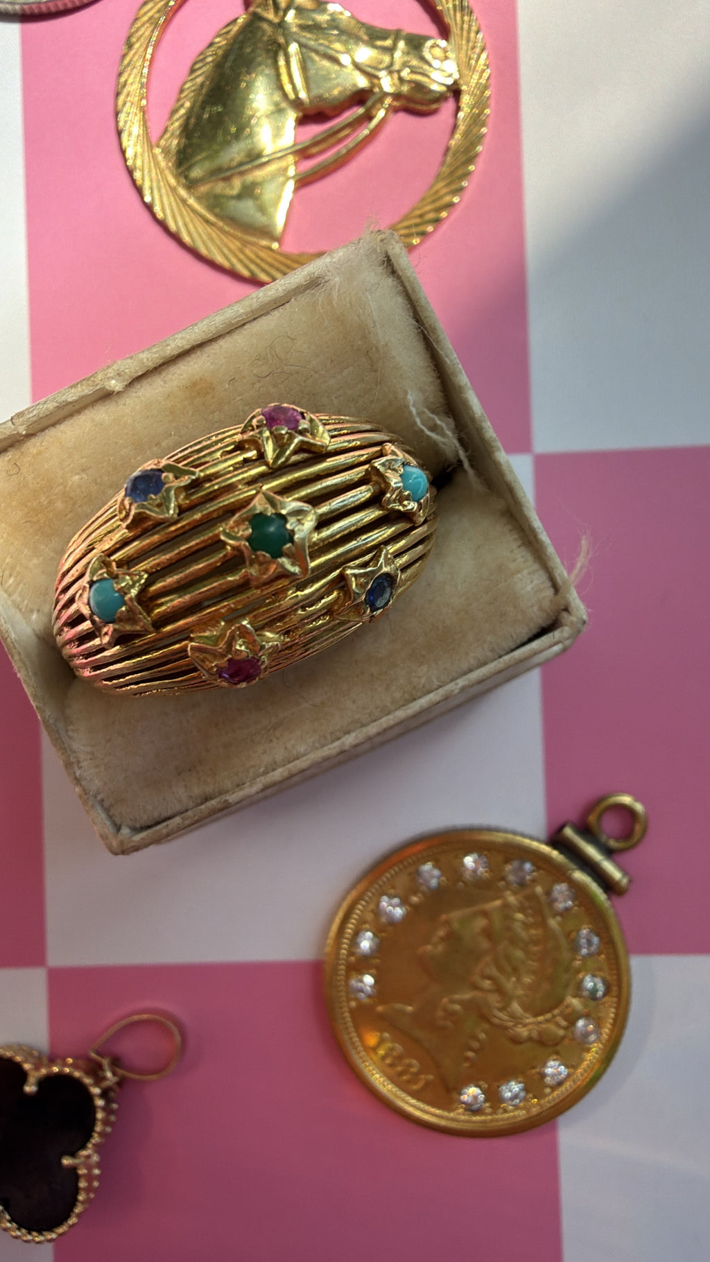 star gemstone dome ring