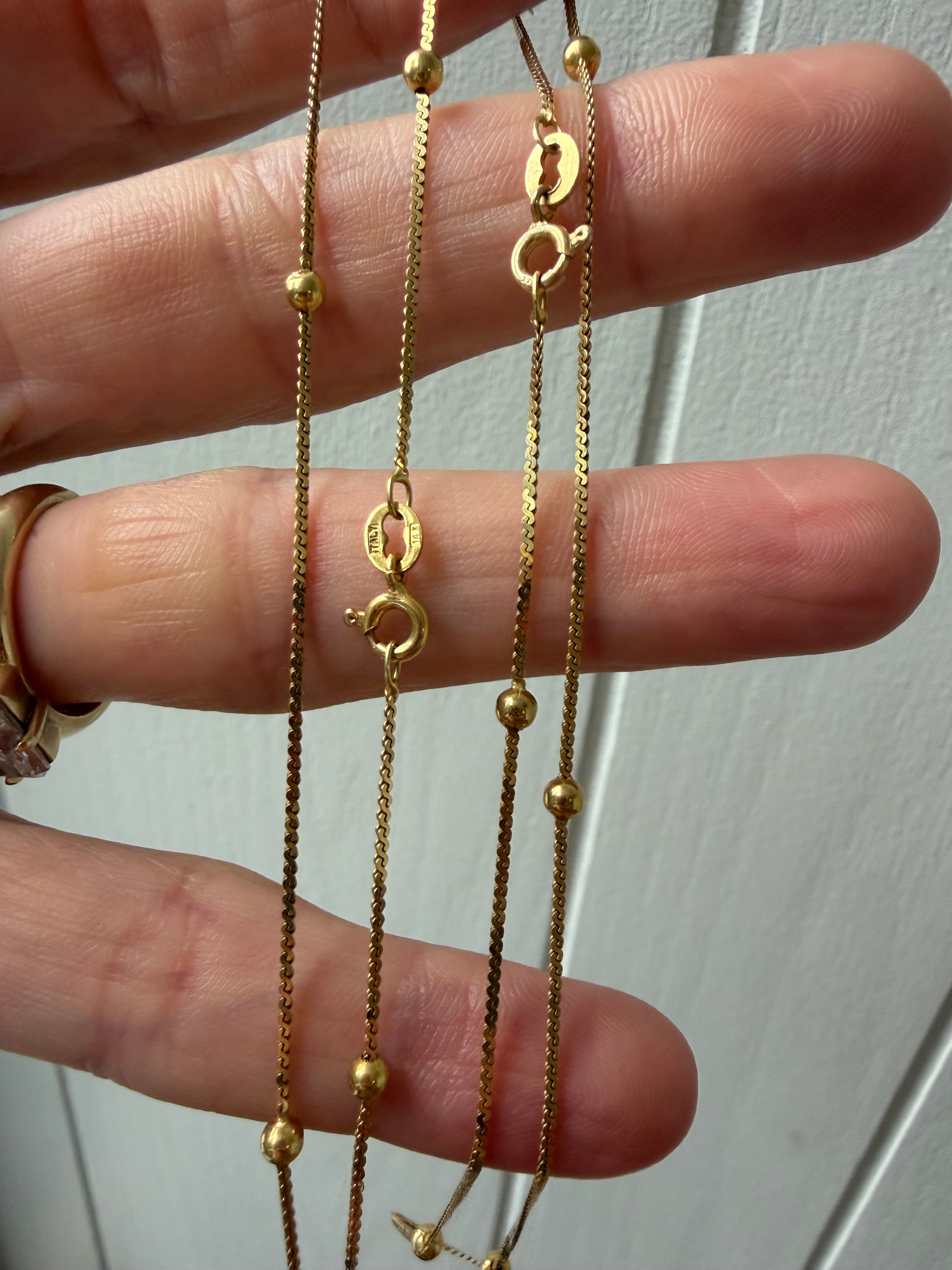 italian made serpentine and ball station chains