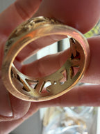 leaf carved band