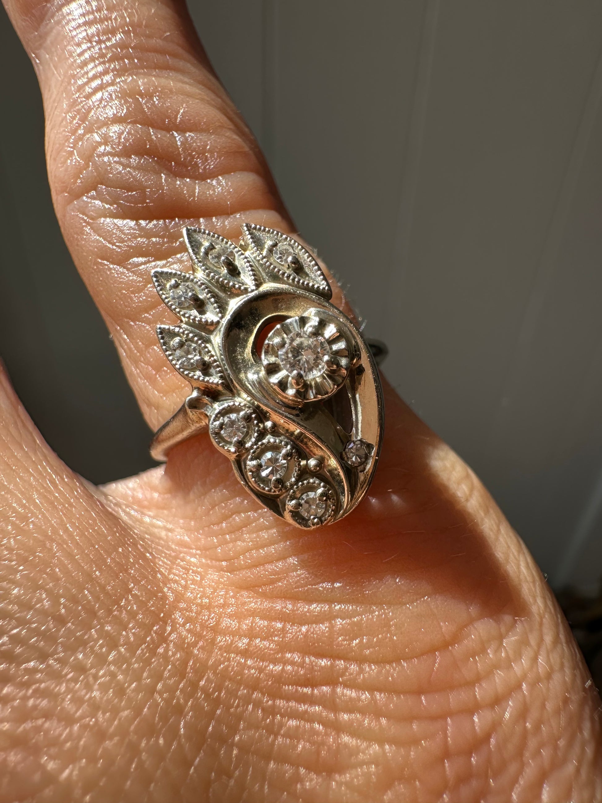 art deco white gold cocktail ring