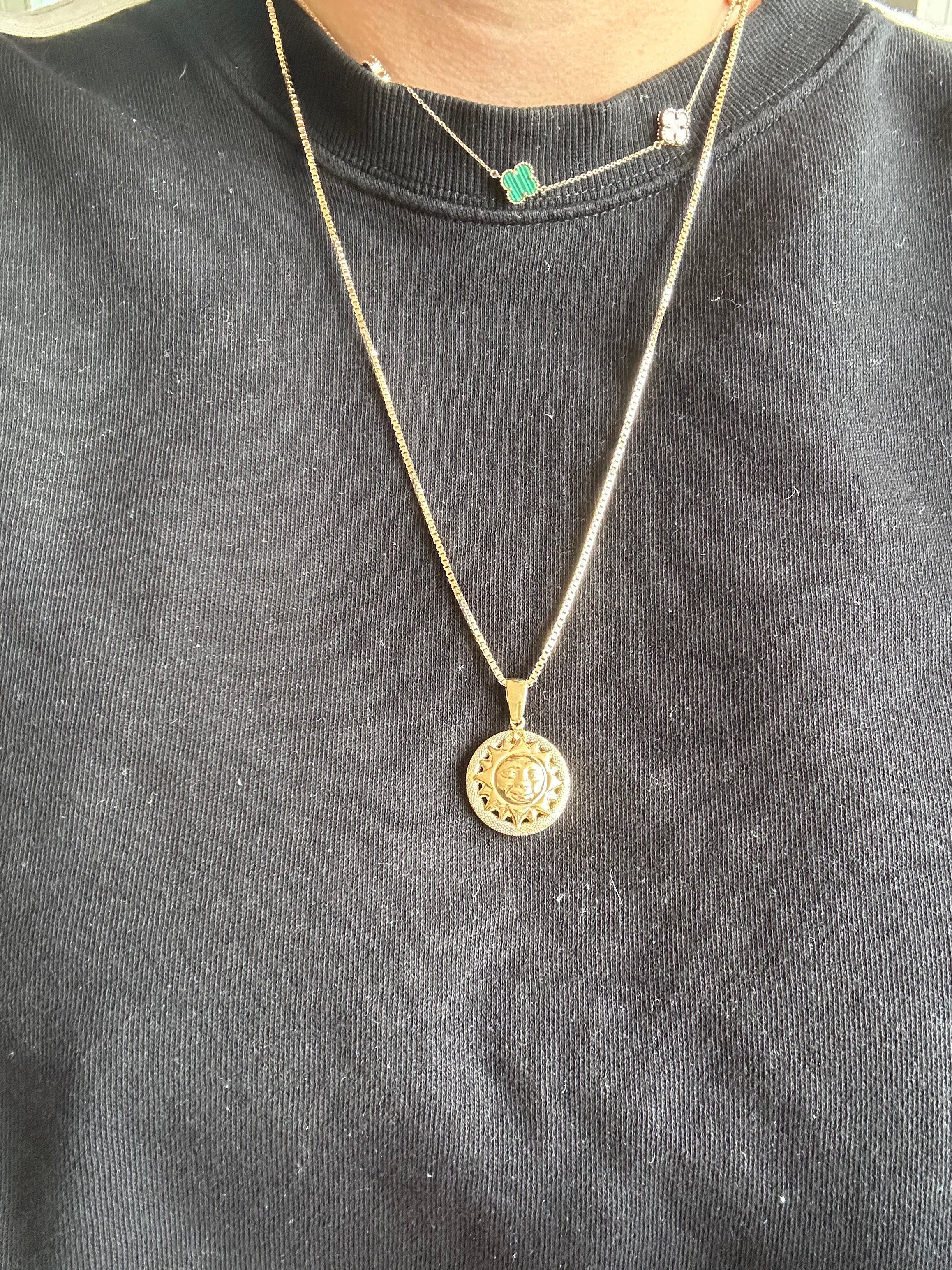 knurled textured sun charm