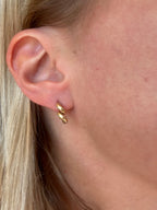 motif stud earrings