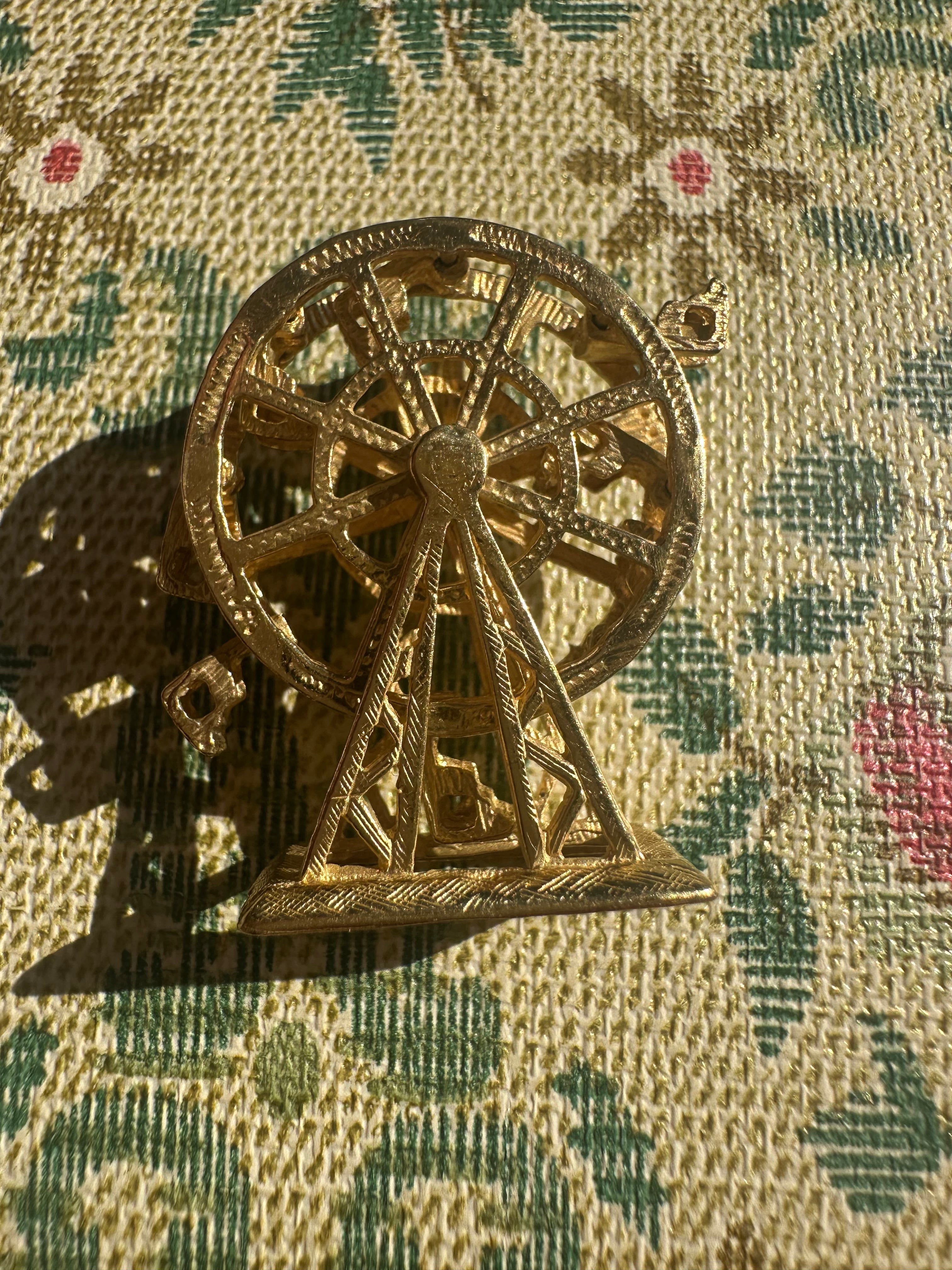 vintage articulated ferris wheel