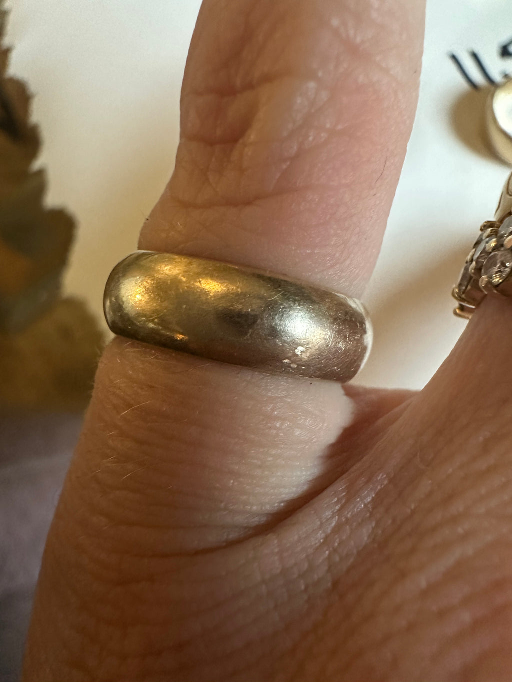 4.5mm plump vintage gold band