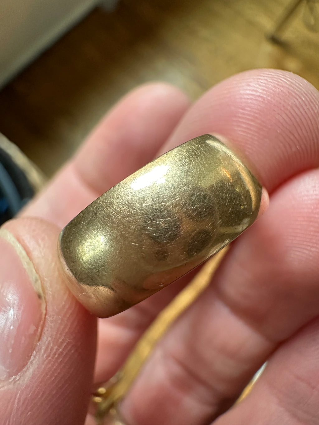 8mm wide 18k antique gold band