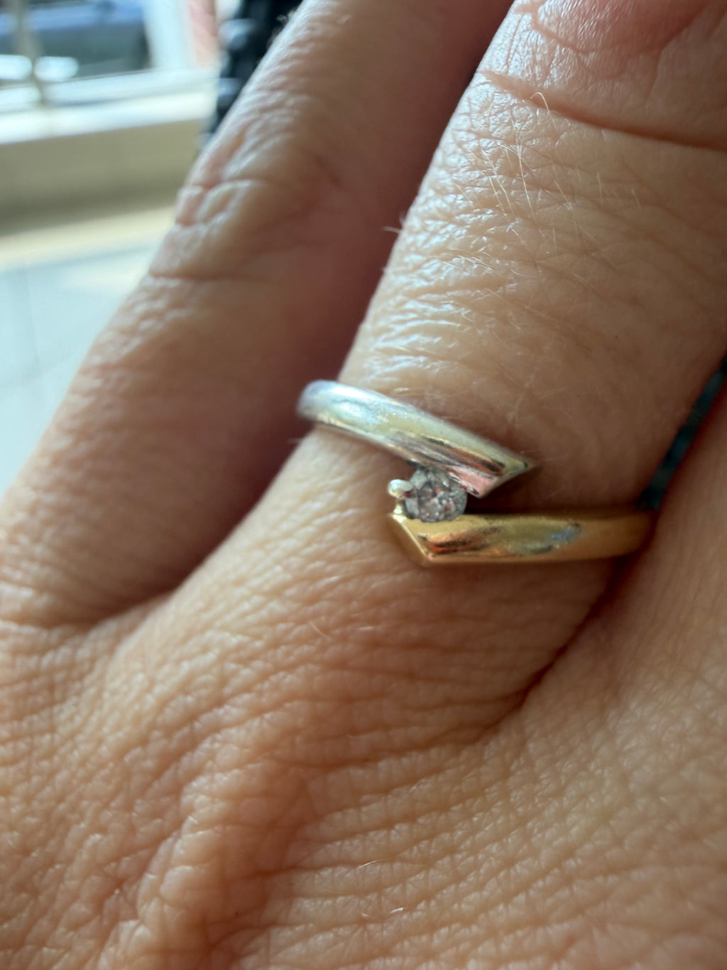 two tone nail diamond ring
