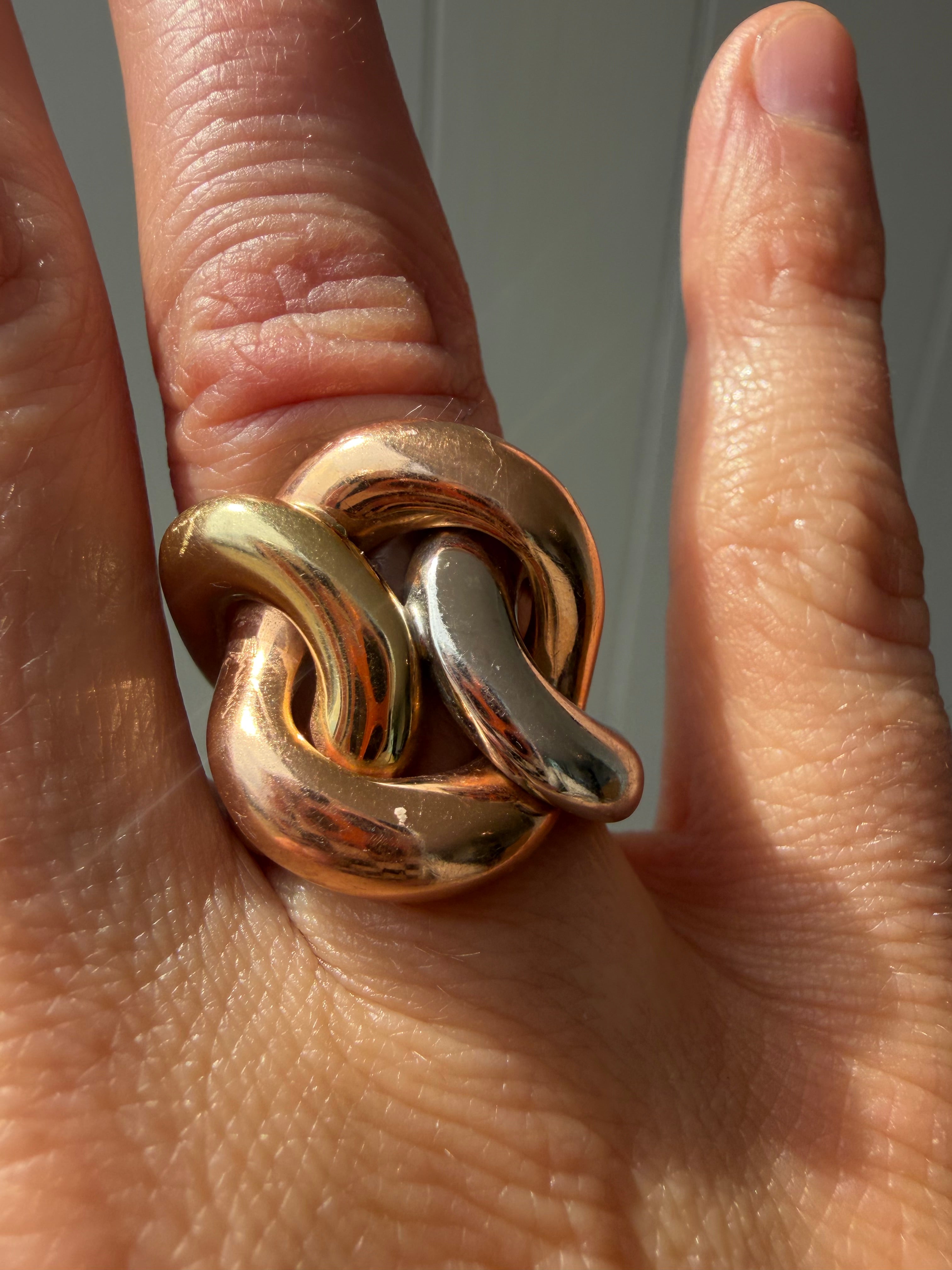 tritone knot ring