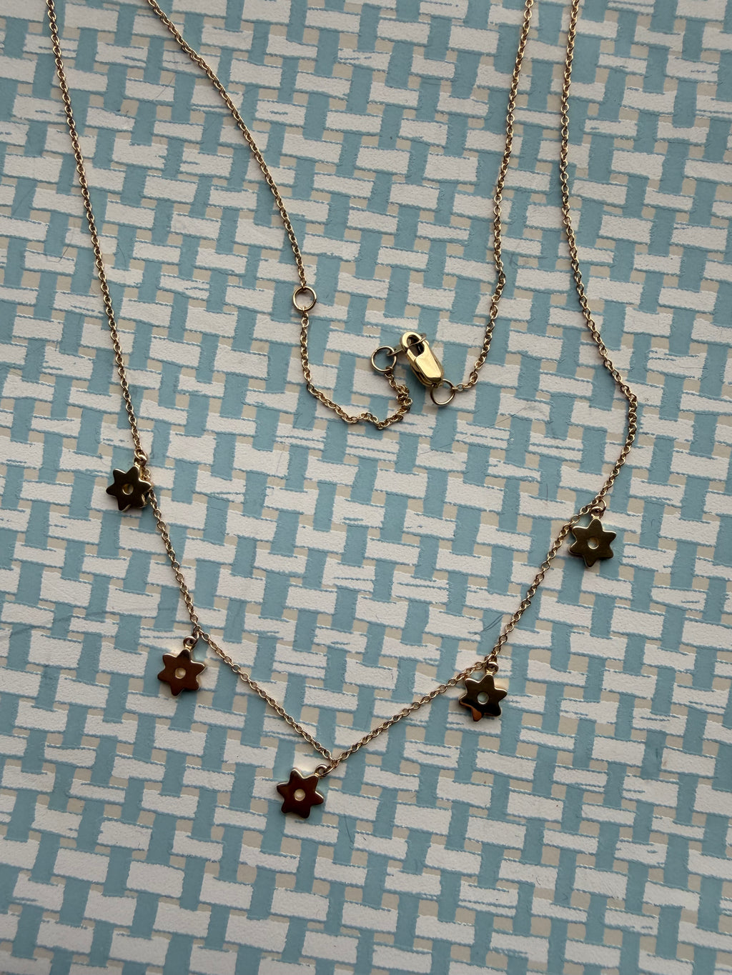 whimiscal soup stars necklace