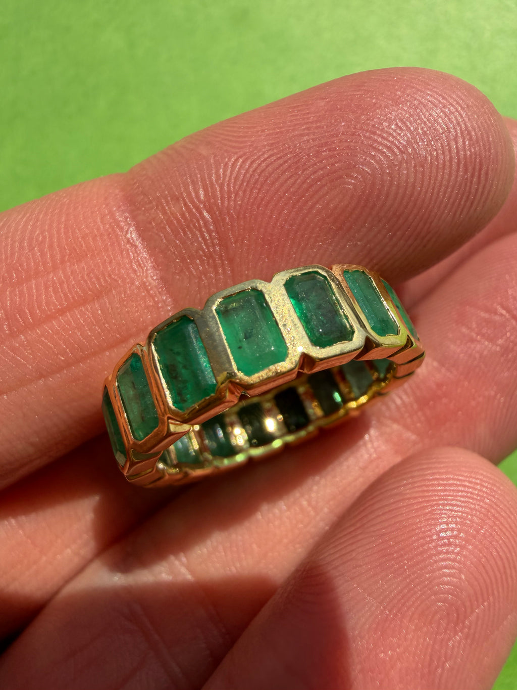 The Emerald Karat THE VERDE PURE natural emerald eternity band