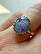 mesmorizing Opal with spiky bezel