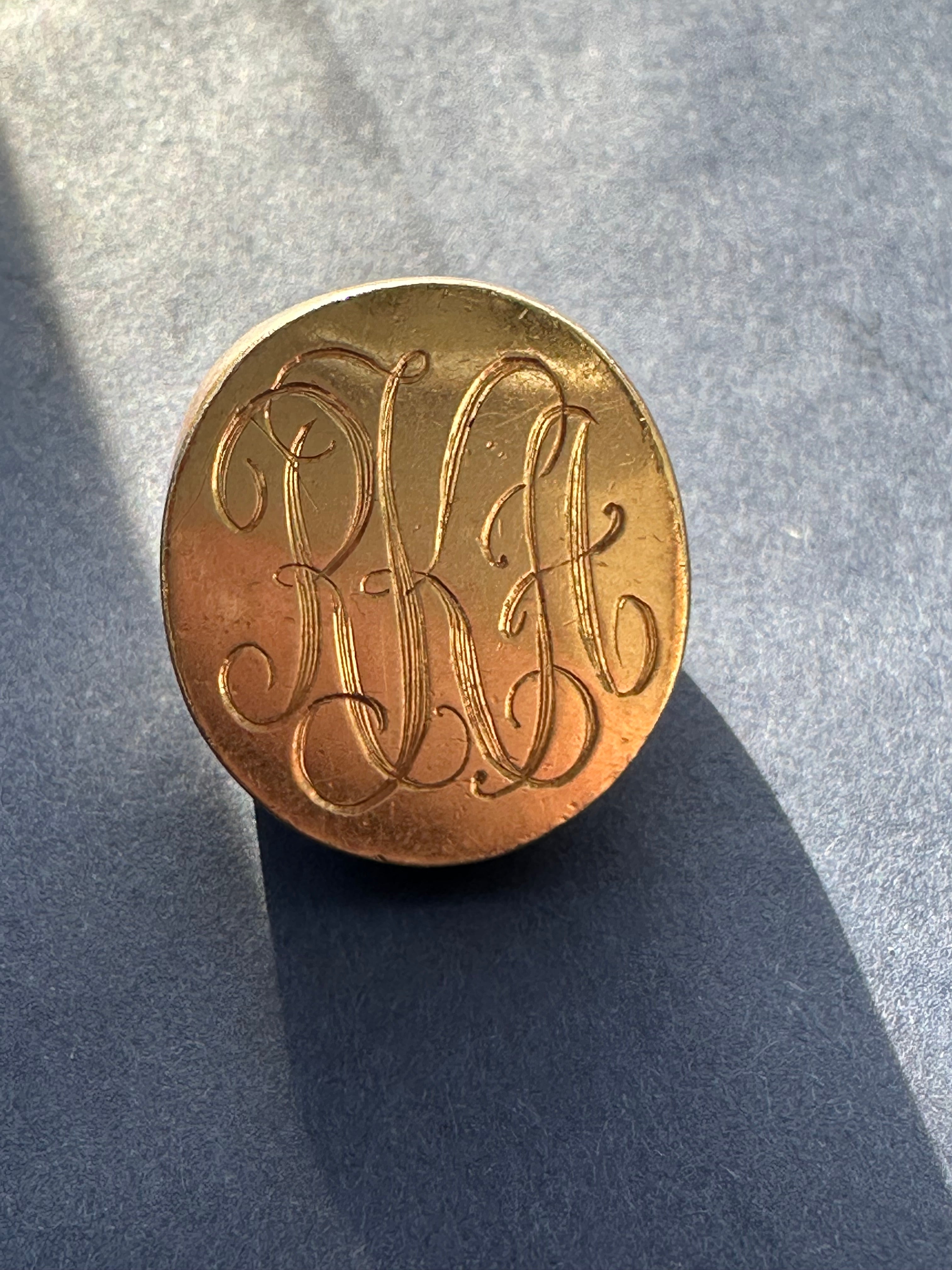 epic engraved signet