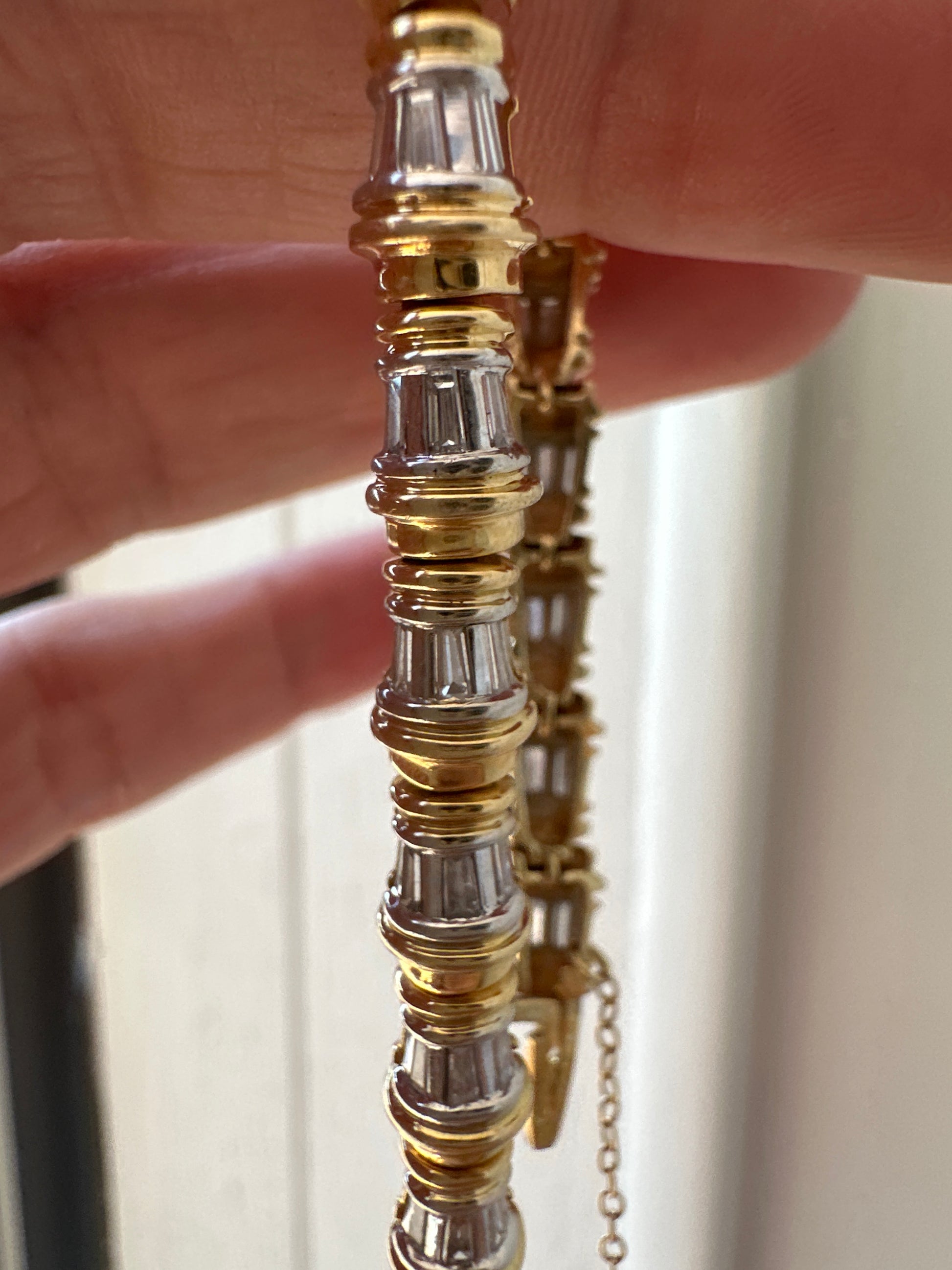18k and baguette diamond tubular tennis bracelet