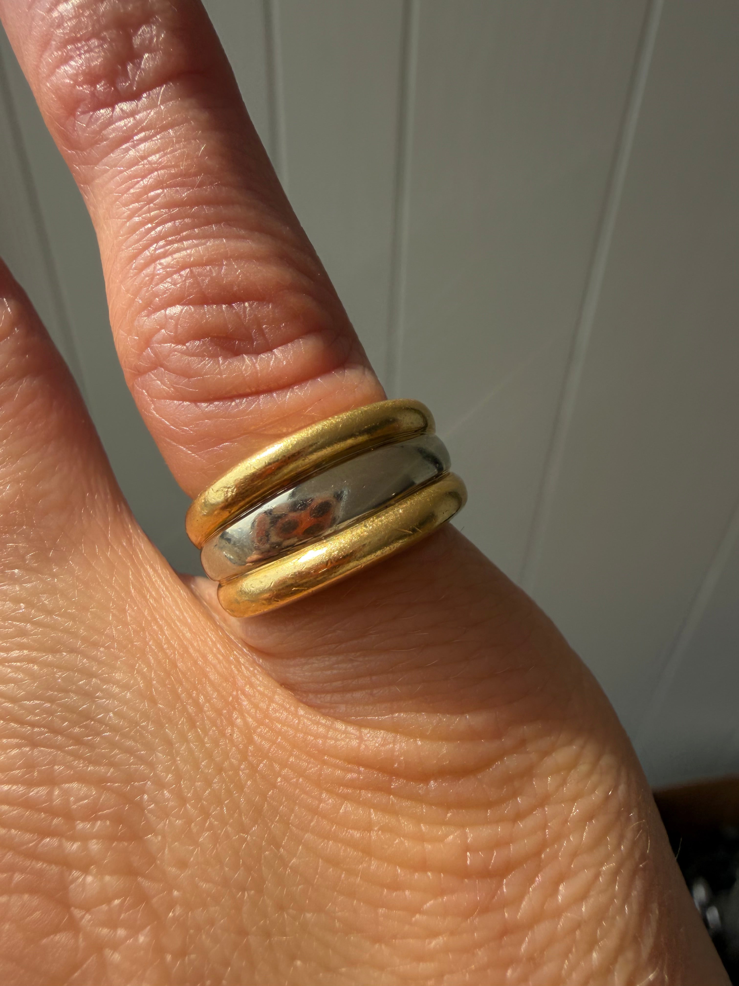 18k heavy hamburger ring