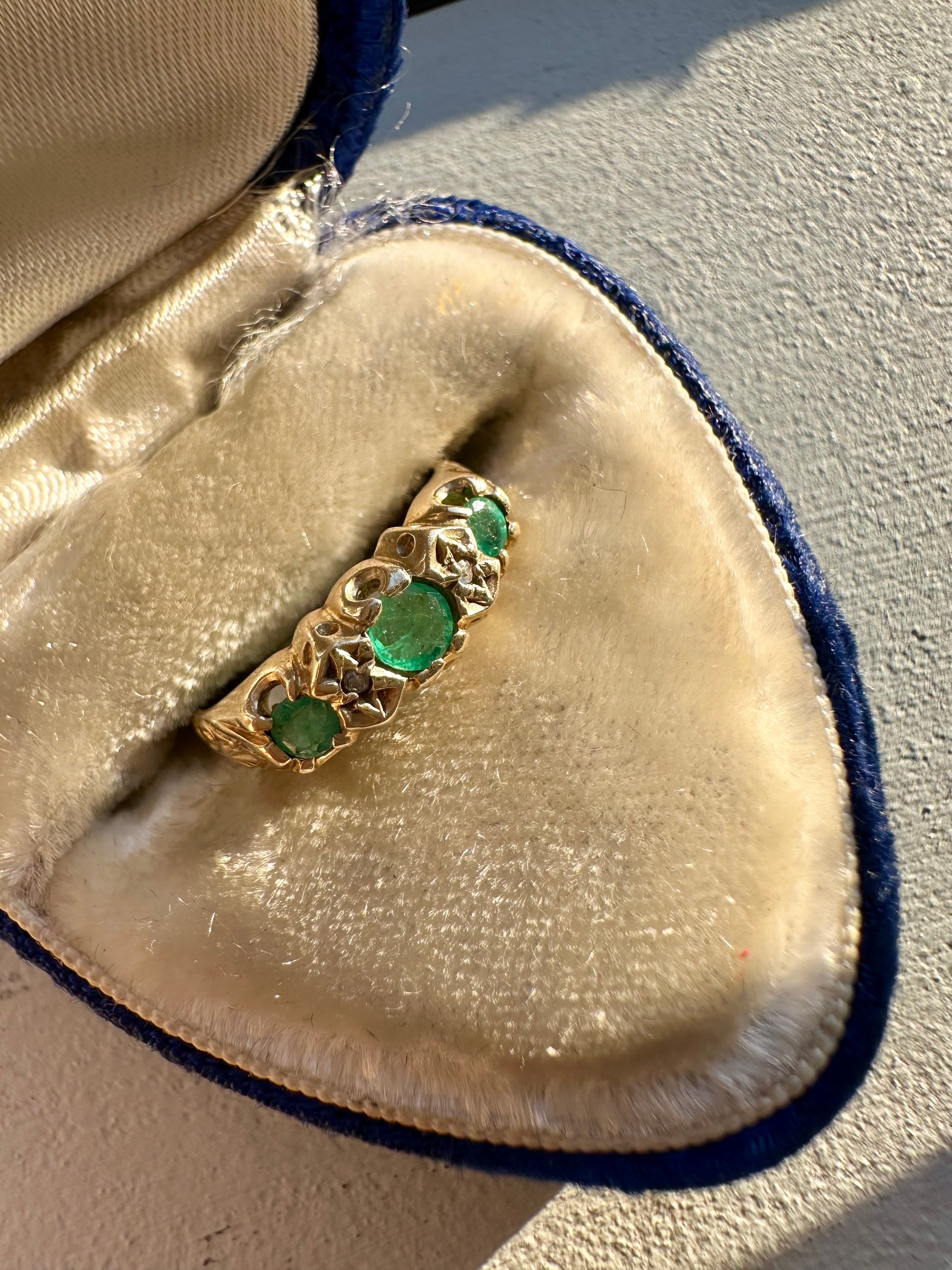 vintage English emerald ring