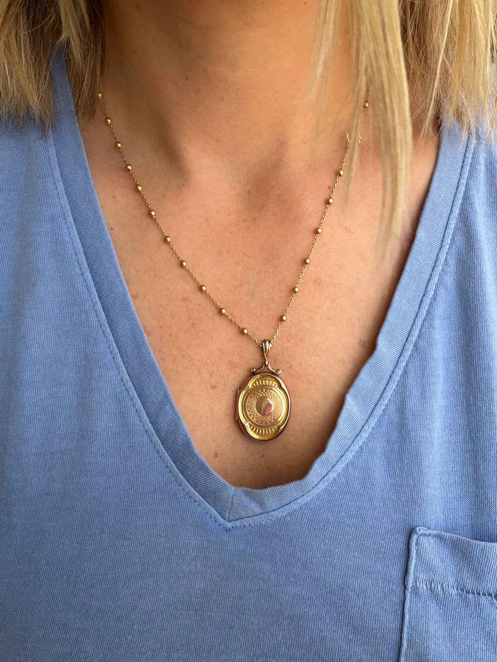 18k gold ball and biker link station chain 18.25"