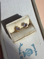 lilac tanzanite and yellow gold stud