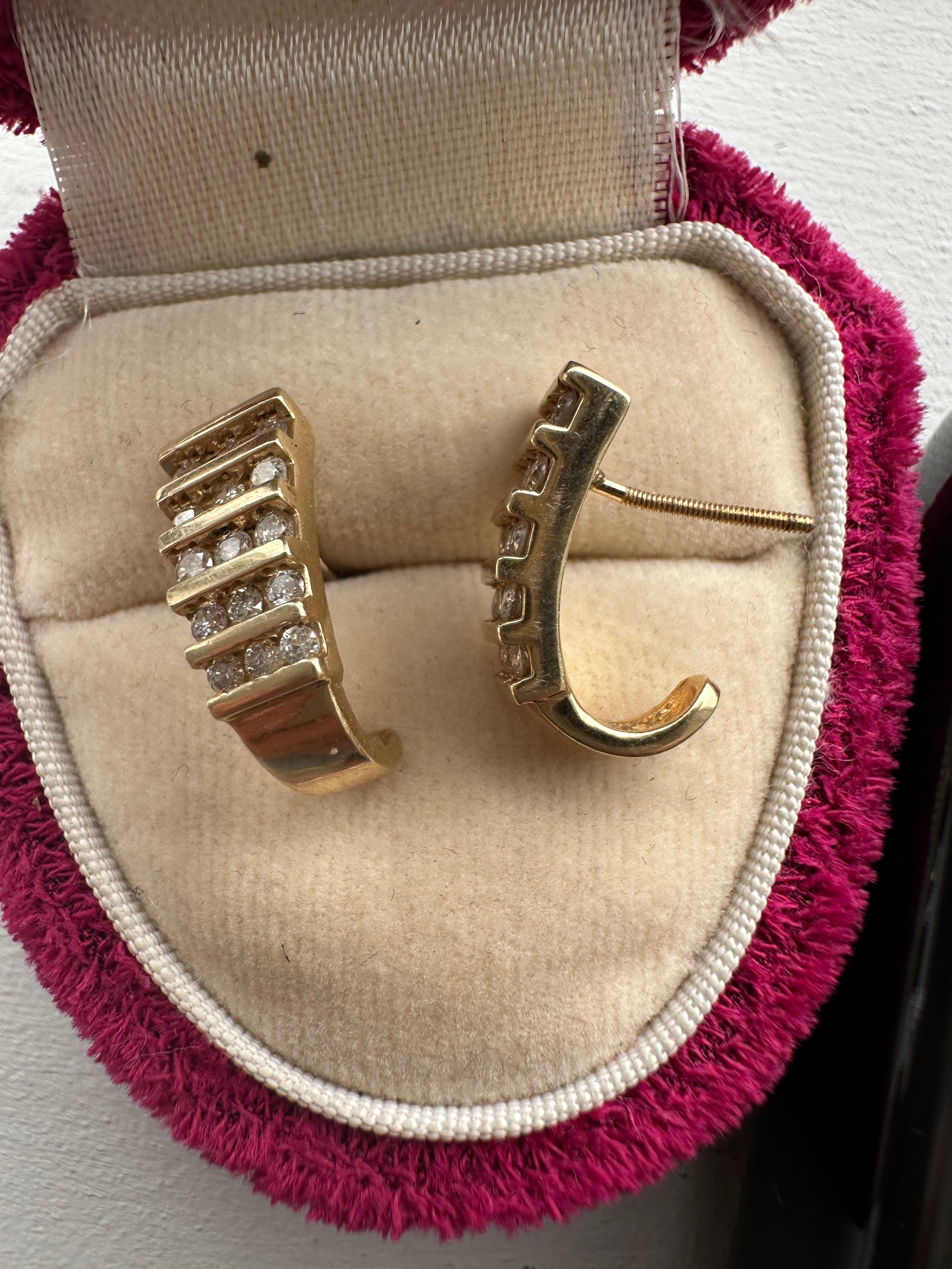 diamond J hoop with screw backs