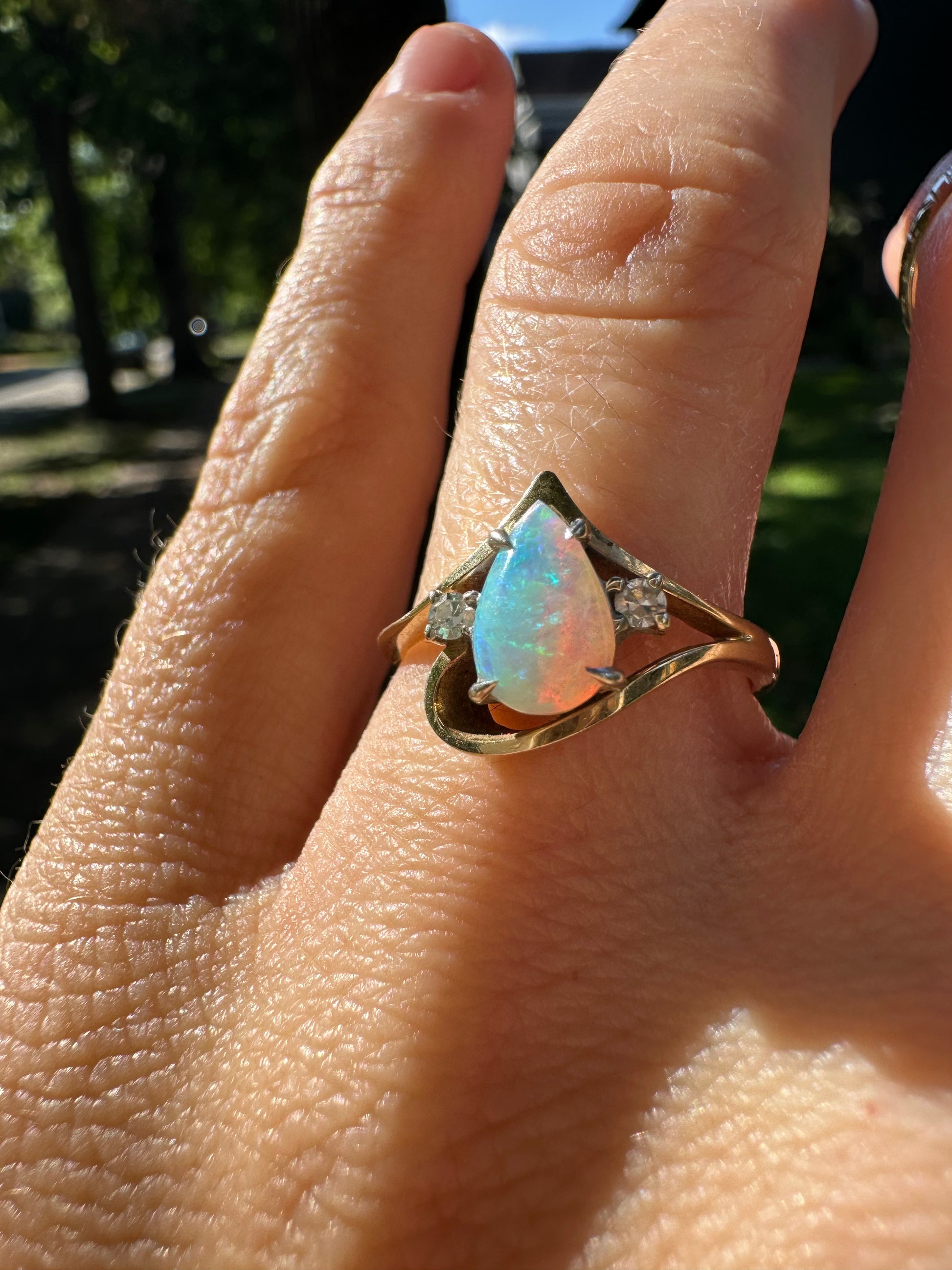 opal and diamond ring