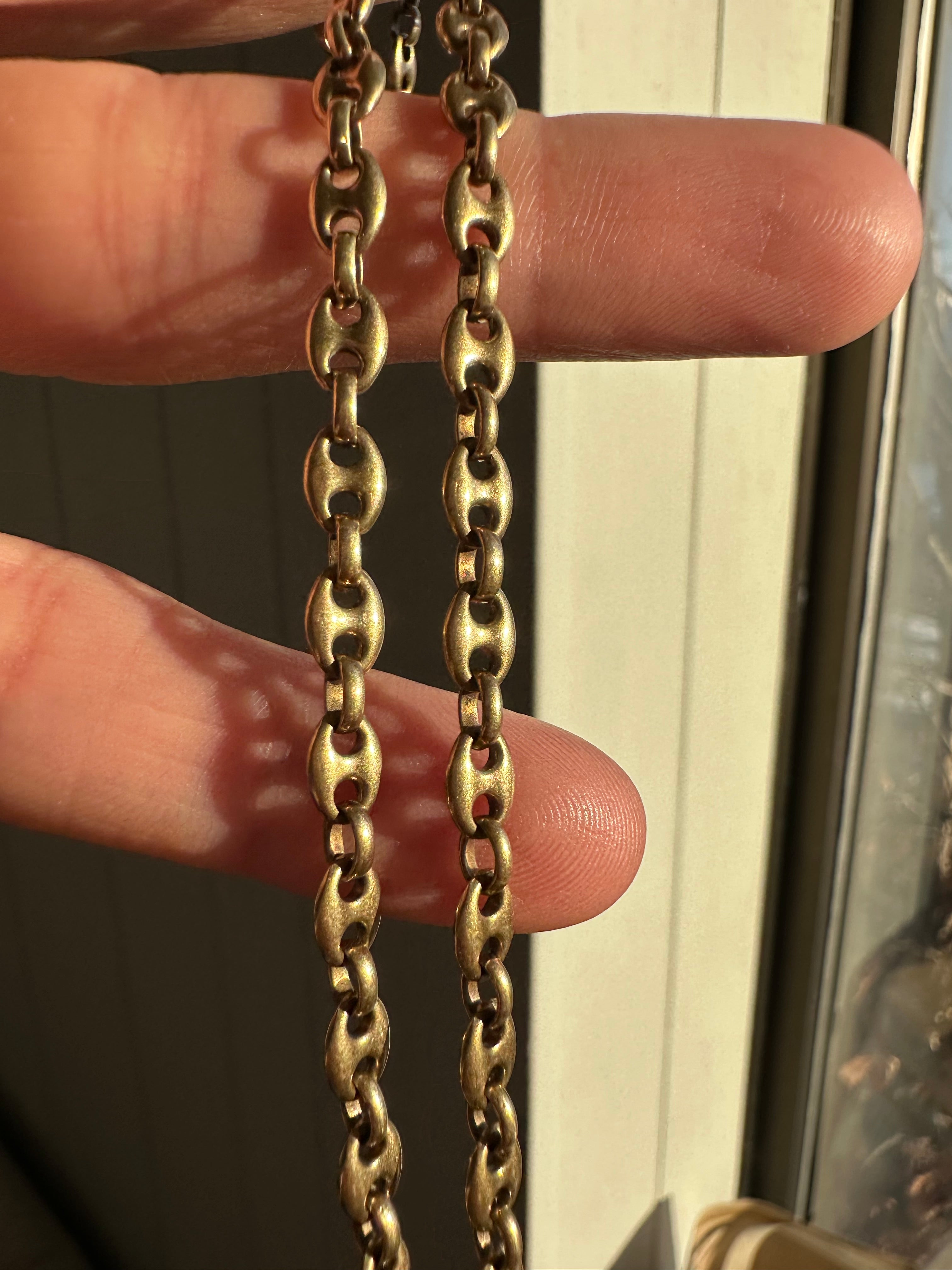 solid gucci link 18” chain