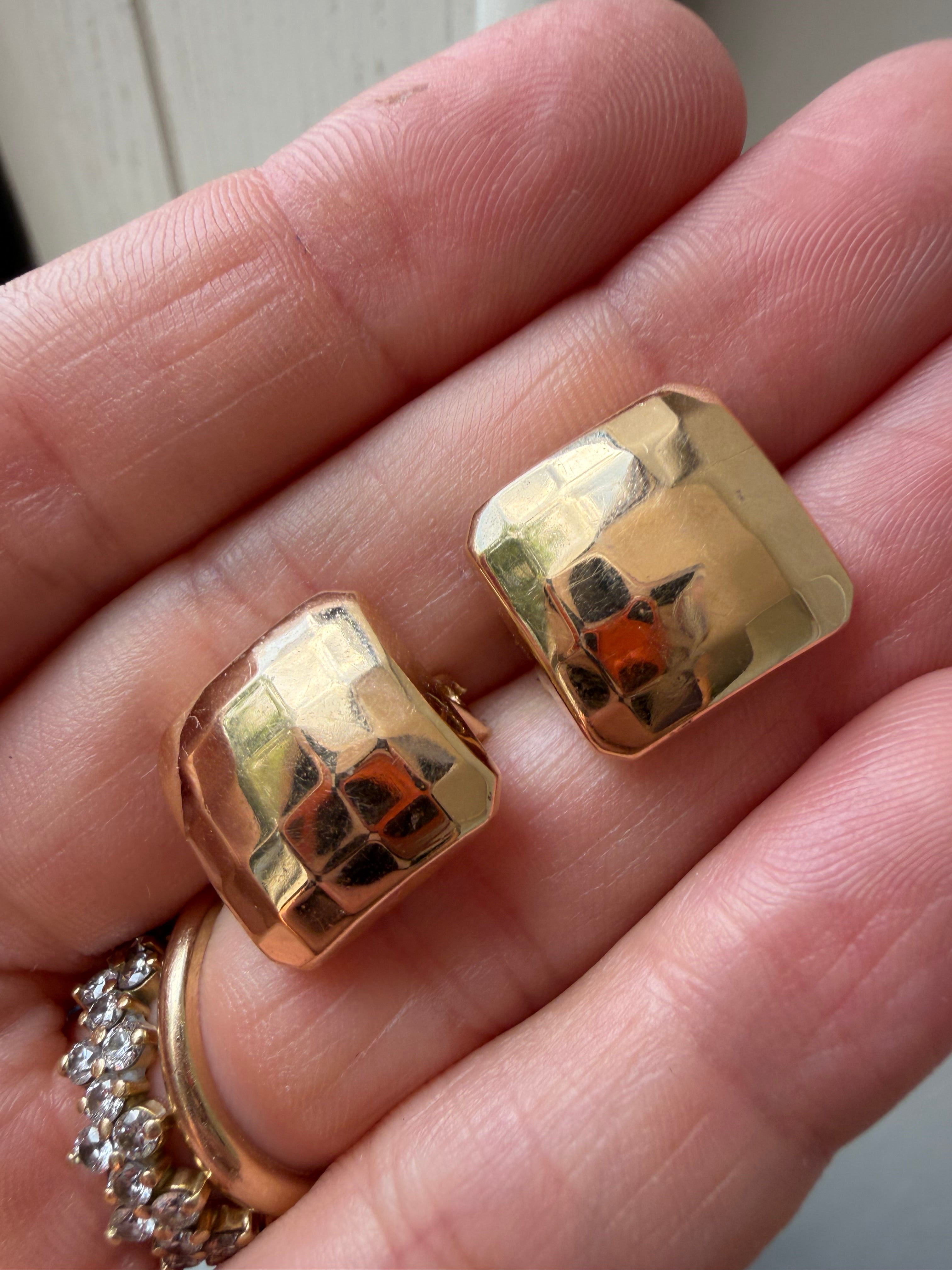 omega back square earrings