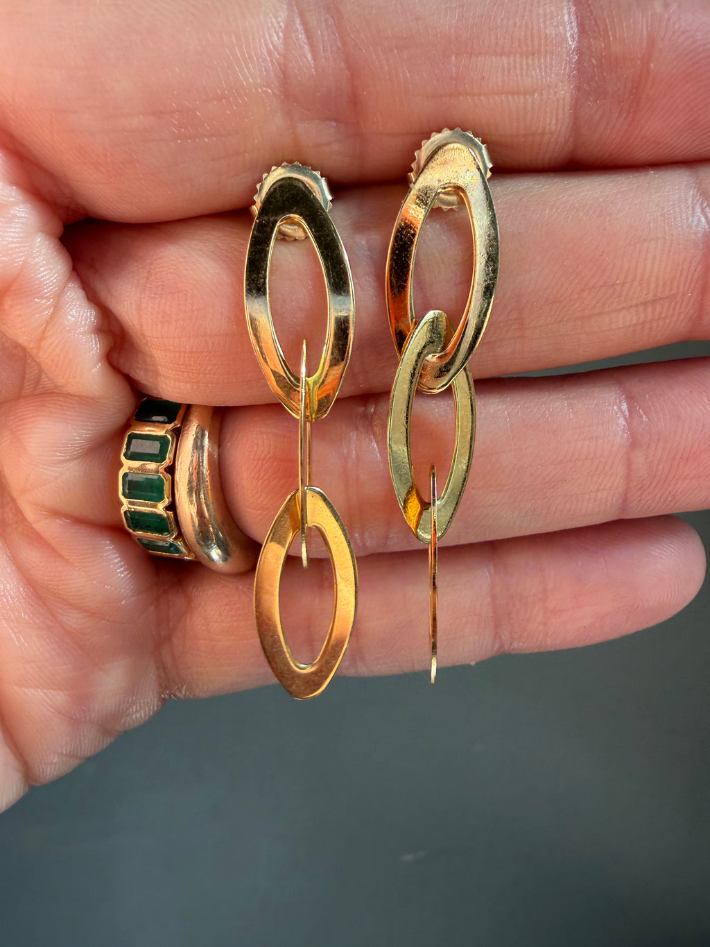 dangle earrings